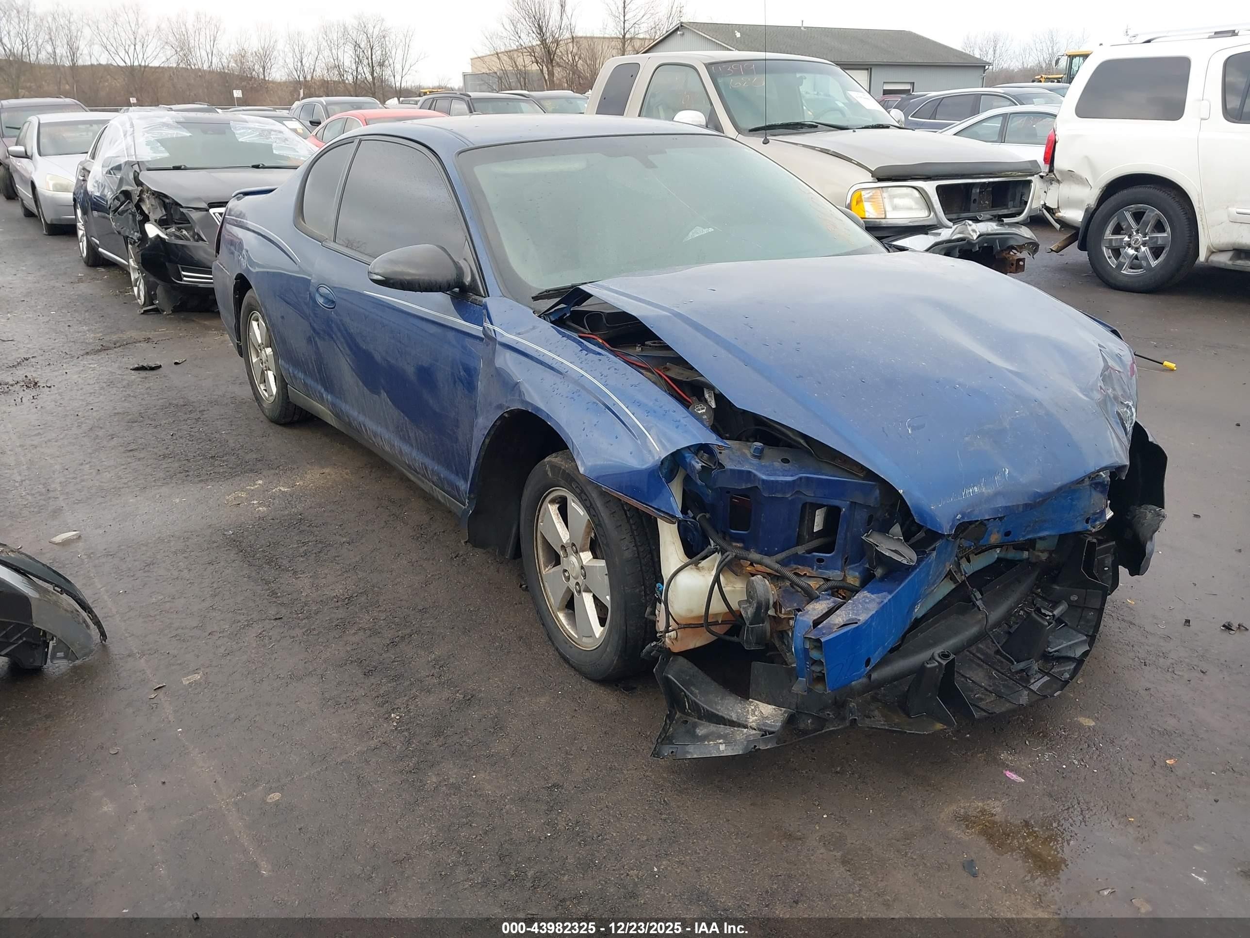 2006 Chevrolet Monte Carlo LT 3.5L, VIN 2G1WM15KX69234605 — Front end