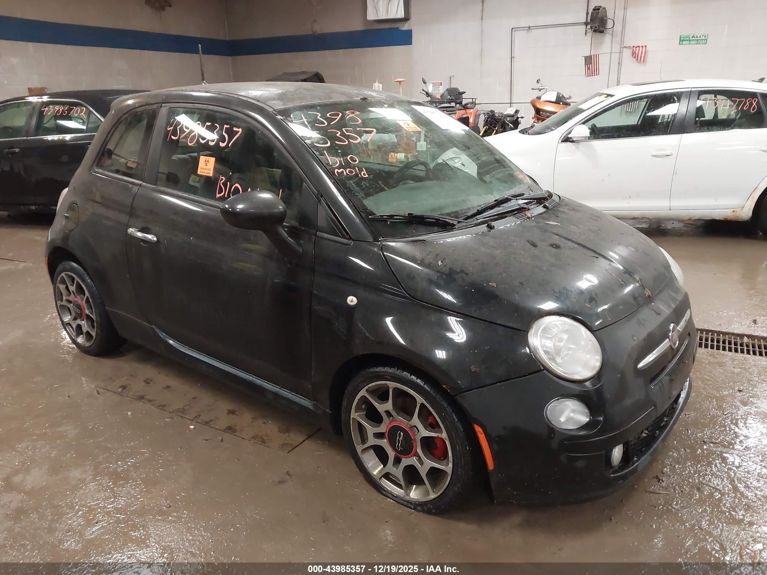 2013 FIAT 500 Sport, VIN 3C3CFFBR2DT686307 — Biohazard / chemical