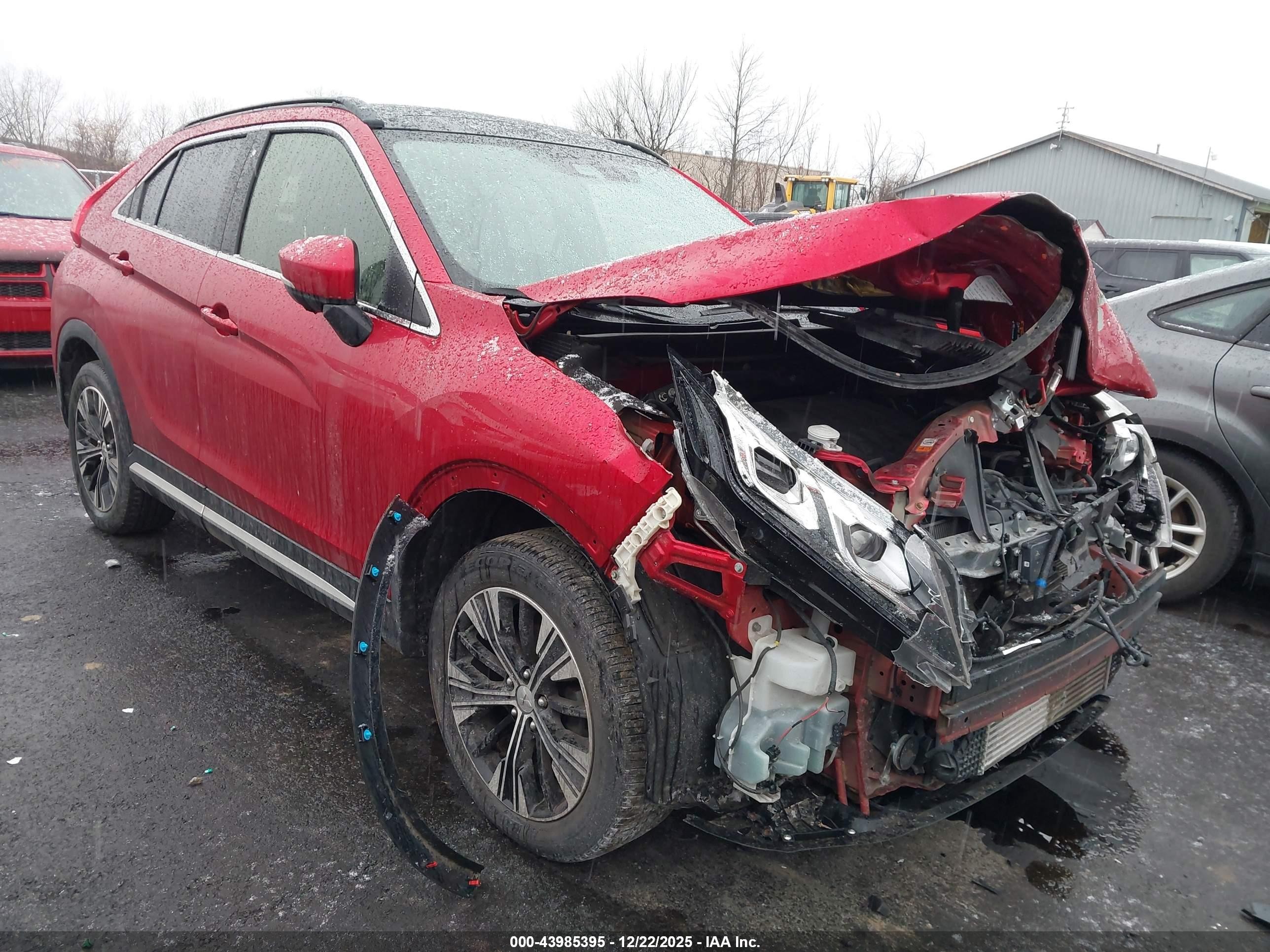 2018 Mitsubishi Eclipse Cross SE, VIN JA4AT5AA1JZ050042 — Front end