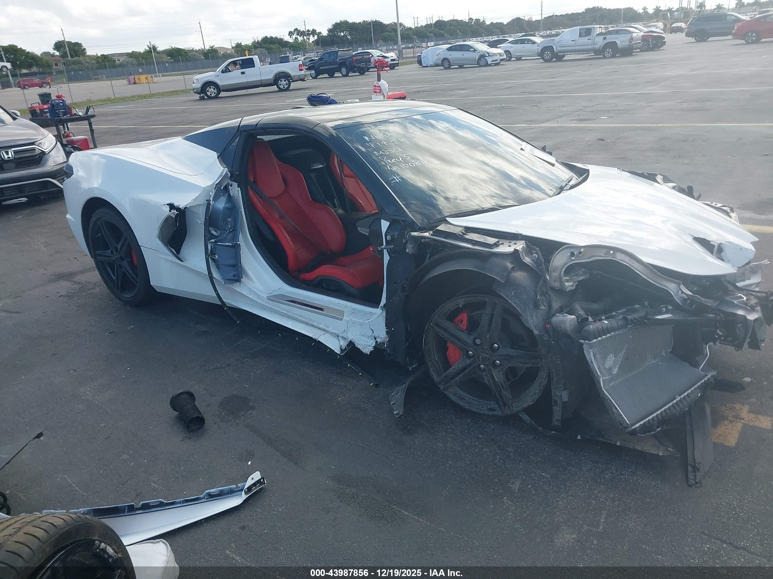 2026 Chevrolet Corvette 1LT, VIN 1G1YA3D48T5100894 — All over
