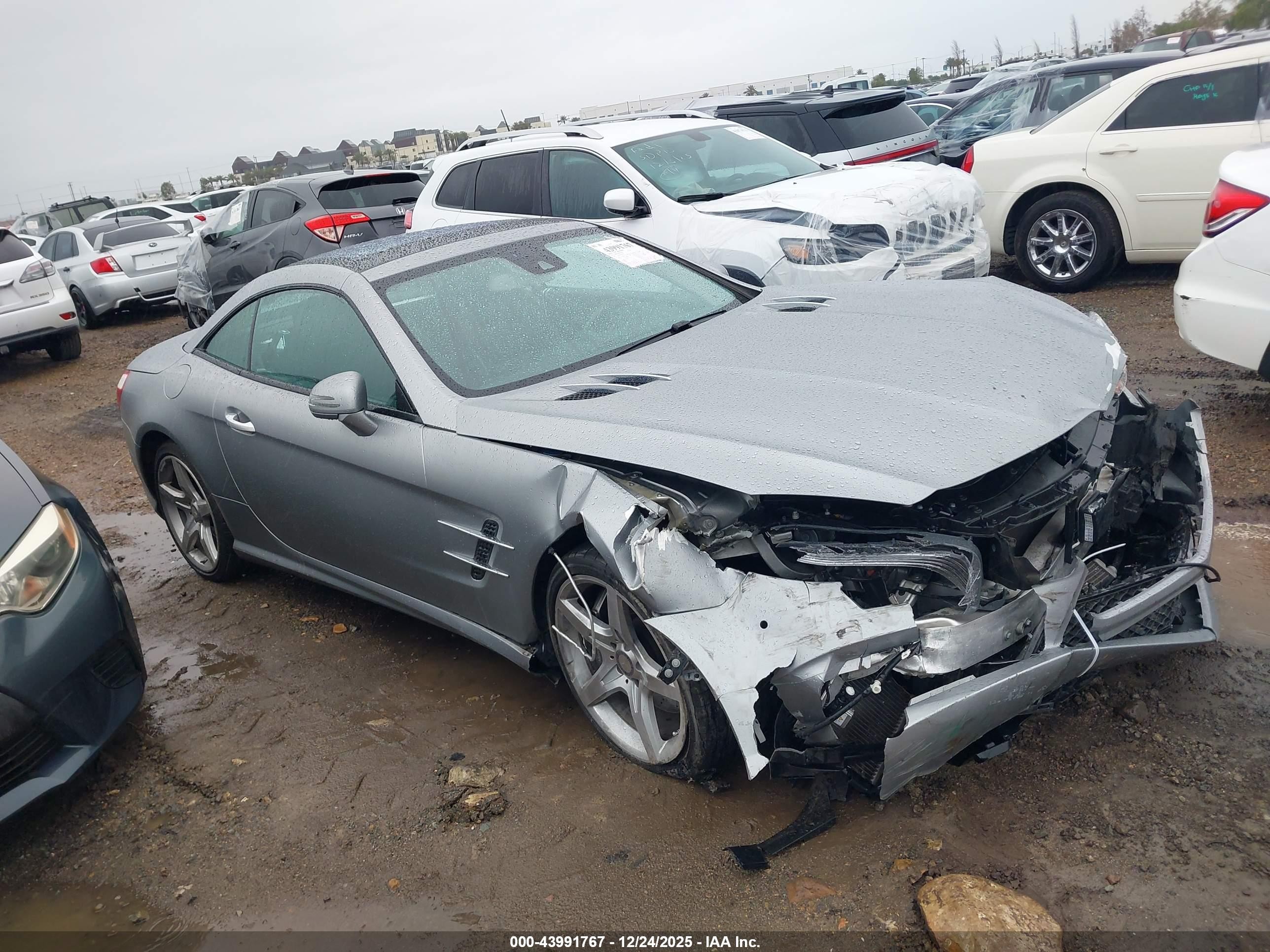 2014 Mercedes-Benz SL 550, VIN WDDJK7DA5EF029093 — Front end