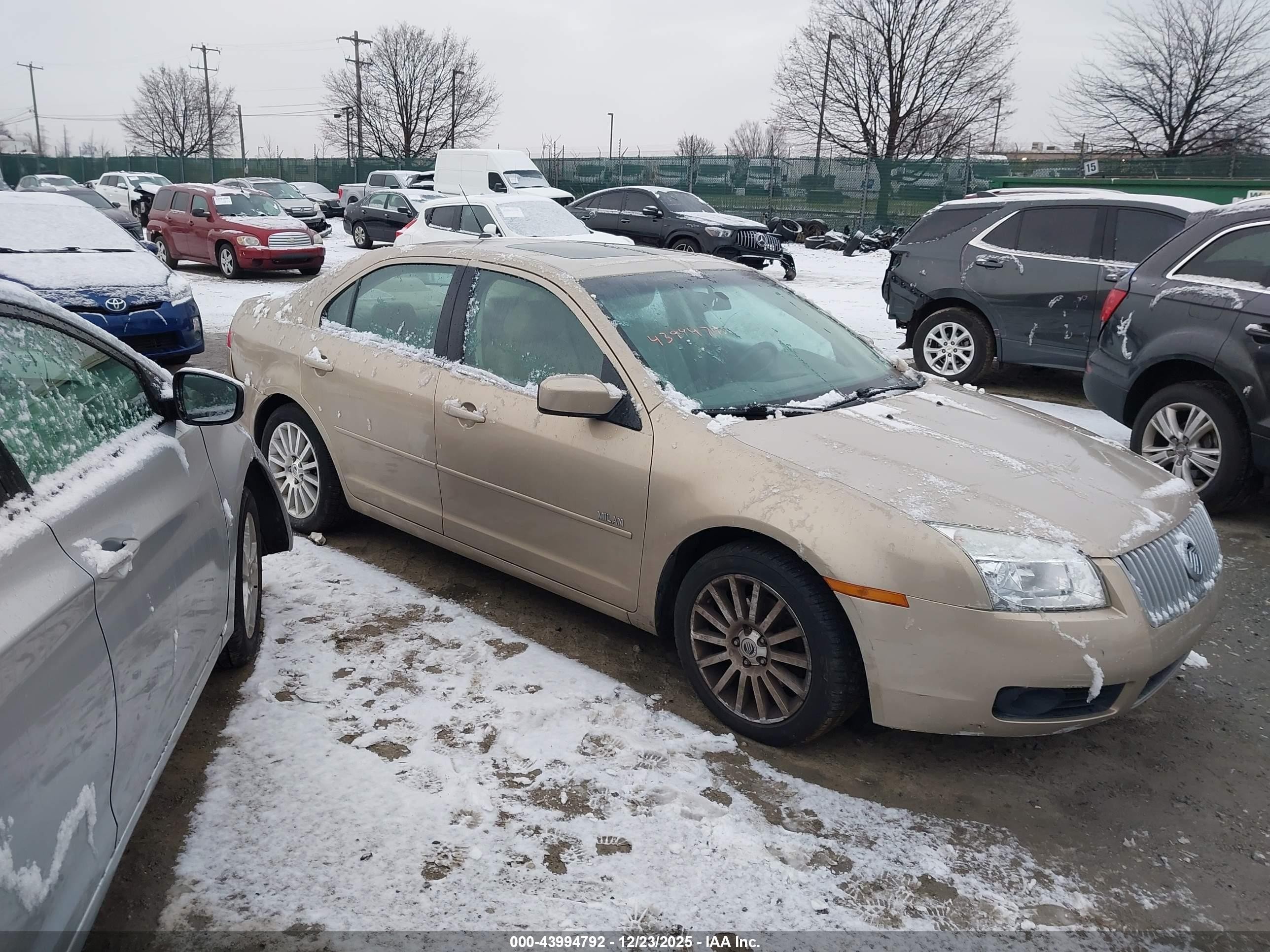 2007 Mercury Milan Premier, VIN 3MEHM02137R656554 — Undercarriage