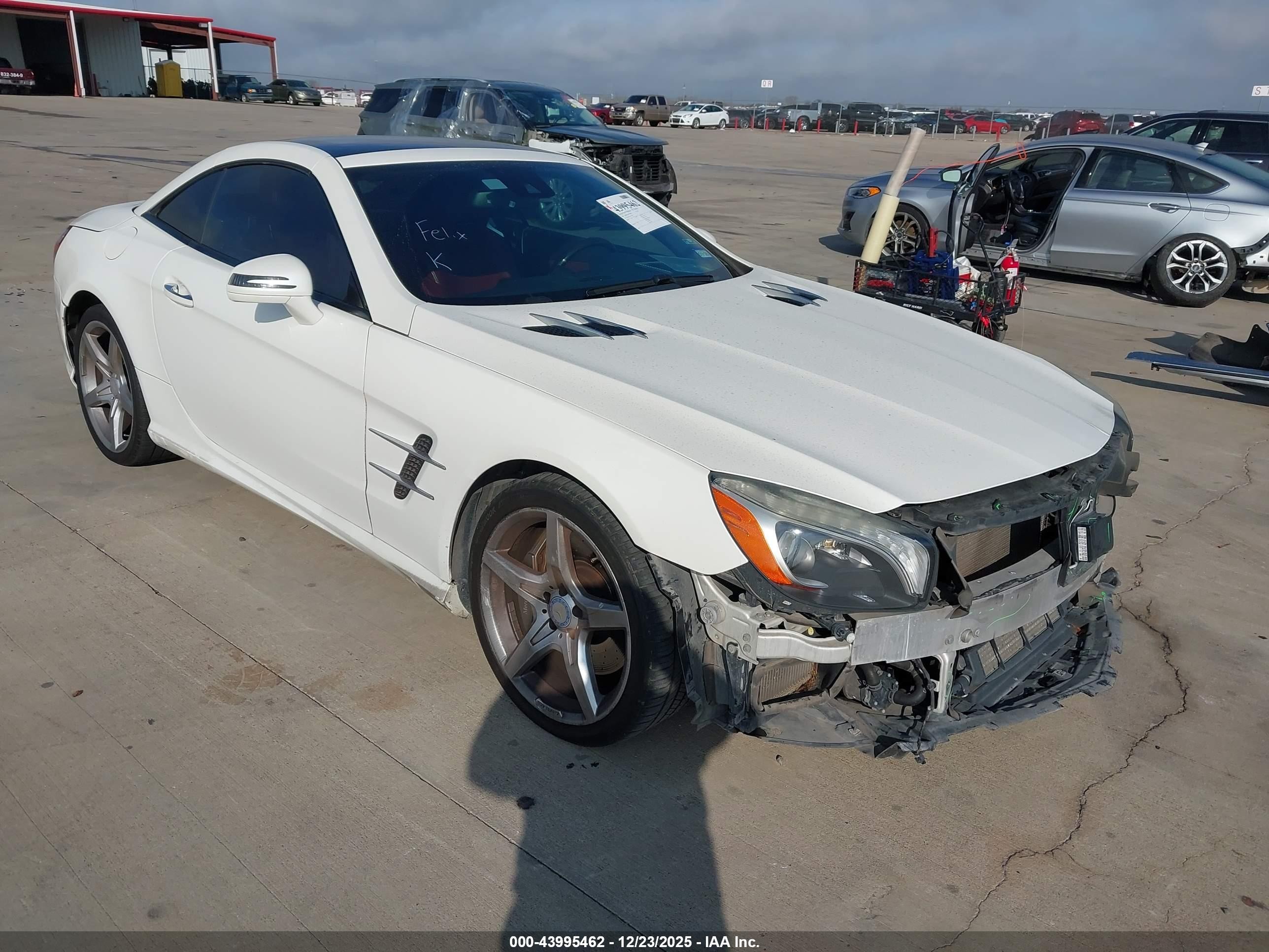 2014 Mercedes-Benz SL 550, VIN WDDJK7DA4EF024144 — Front end