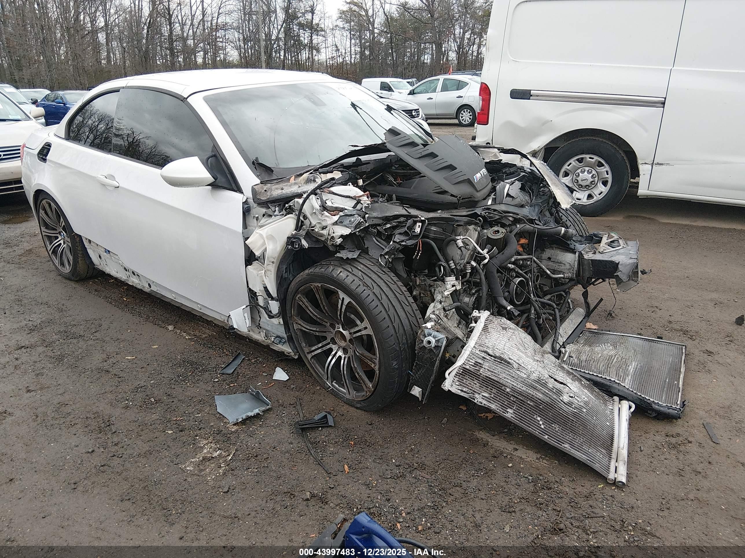 2012 BMW M3, VIN WBSDX9C54CE784644 — Front end