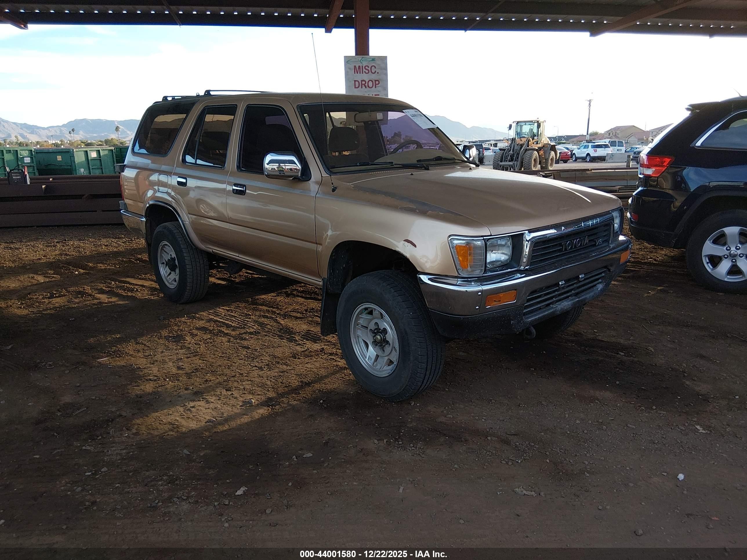 1991 Toyota 4Runner, VIN JT3VN39W3M0050613 — Front end