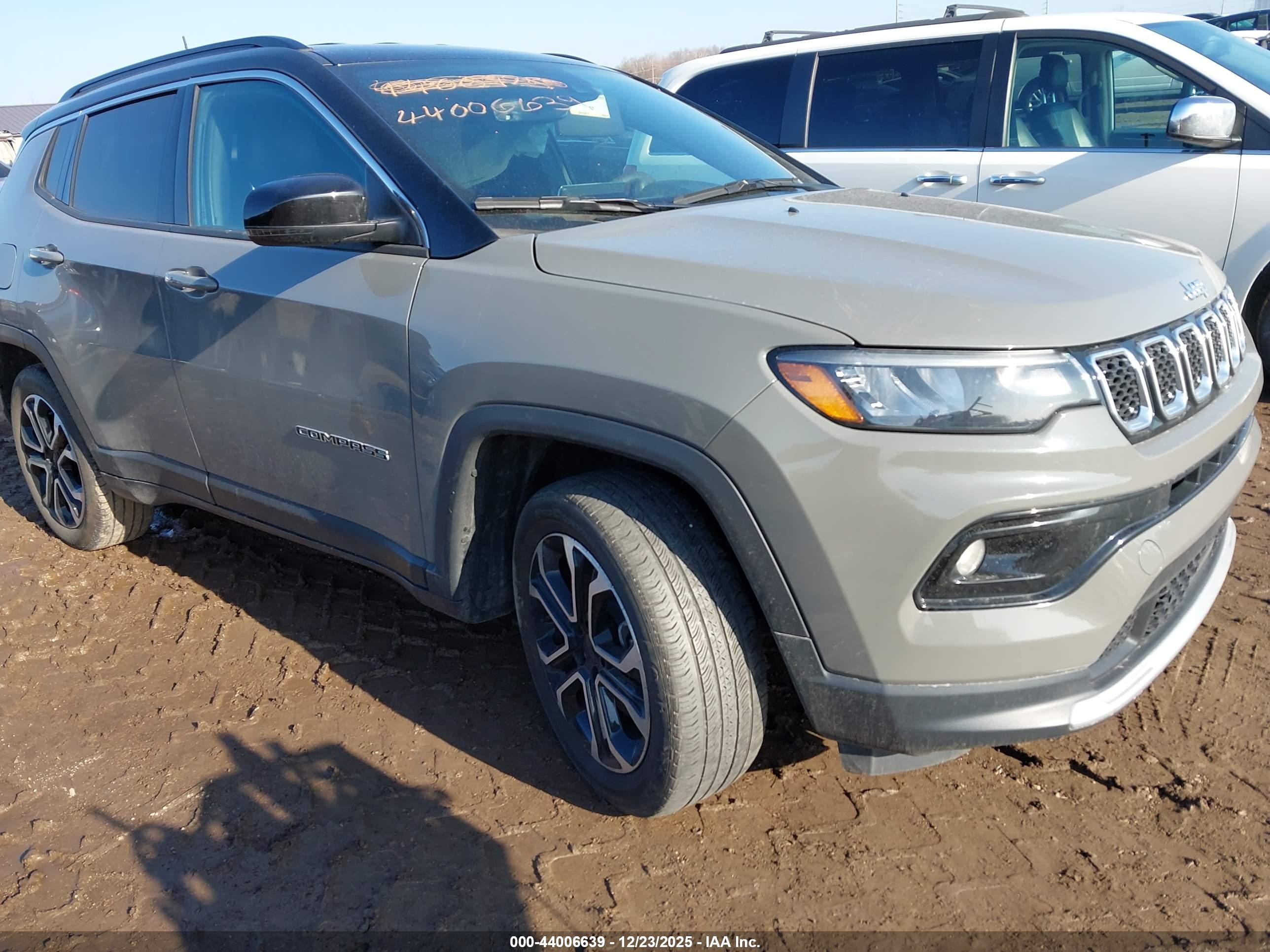 2023 Jeep Compass Limited, VIN 3C4NJDCN0PT539524 — Rear end