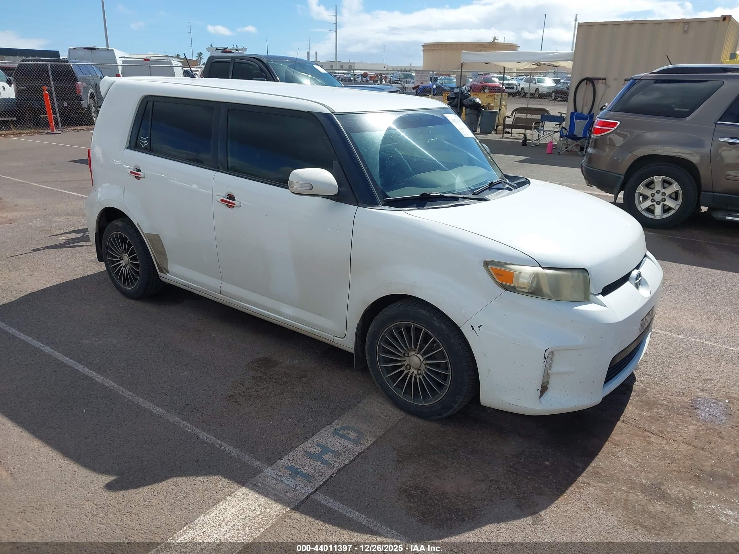 2013 Scion xB, VIN JTLZE4FE5DJ036953 — Not stated