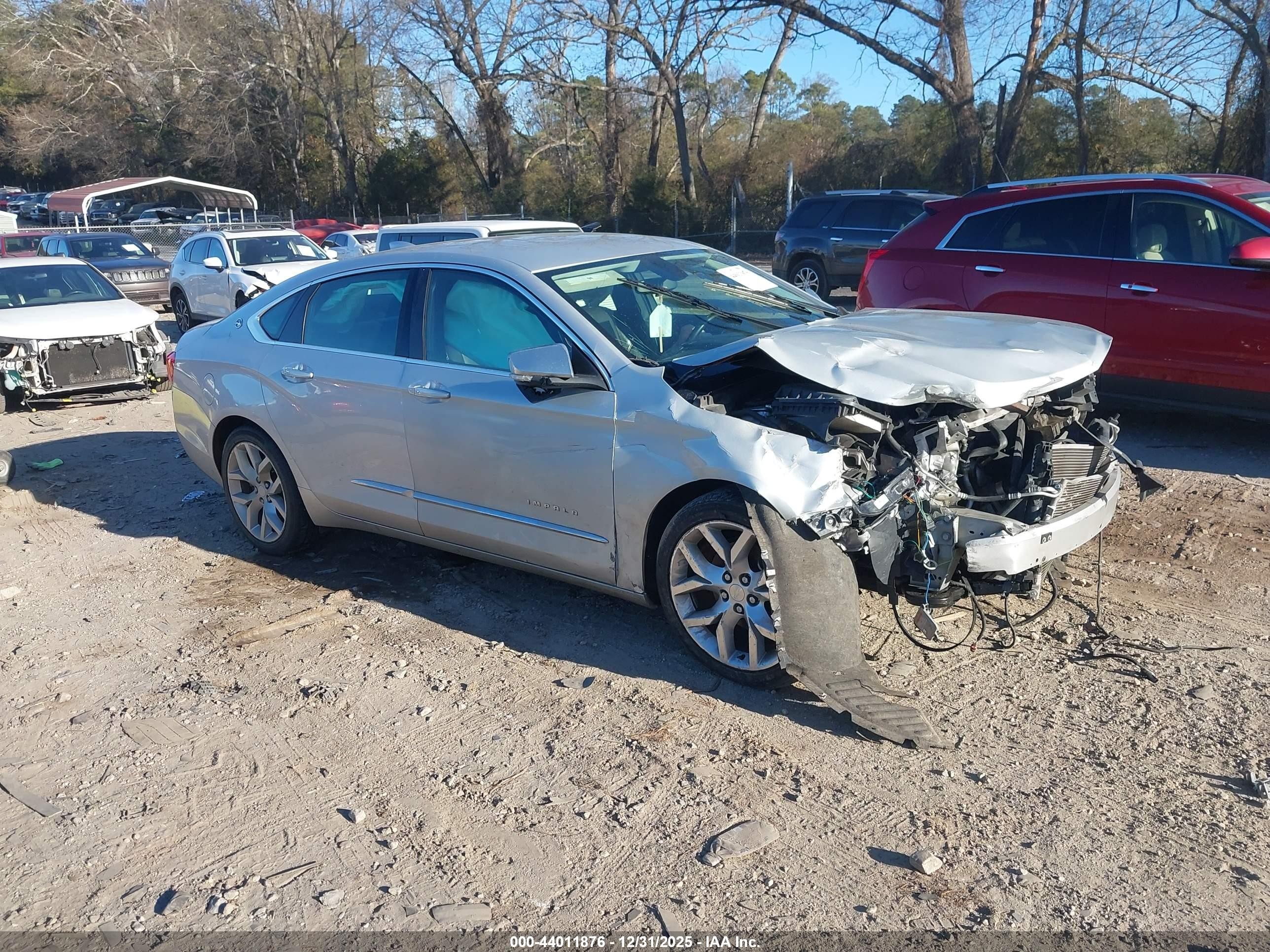 2019 Chevrolet Impala Premier, VIN 1G1105S36KU126375 — Front end
