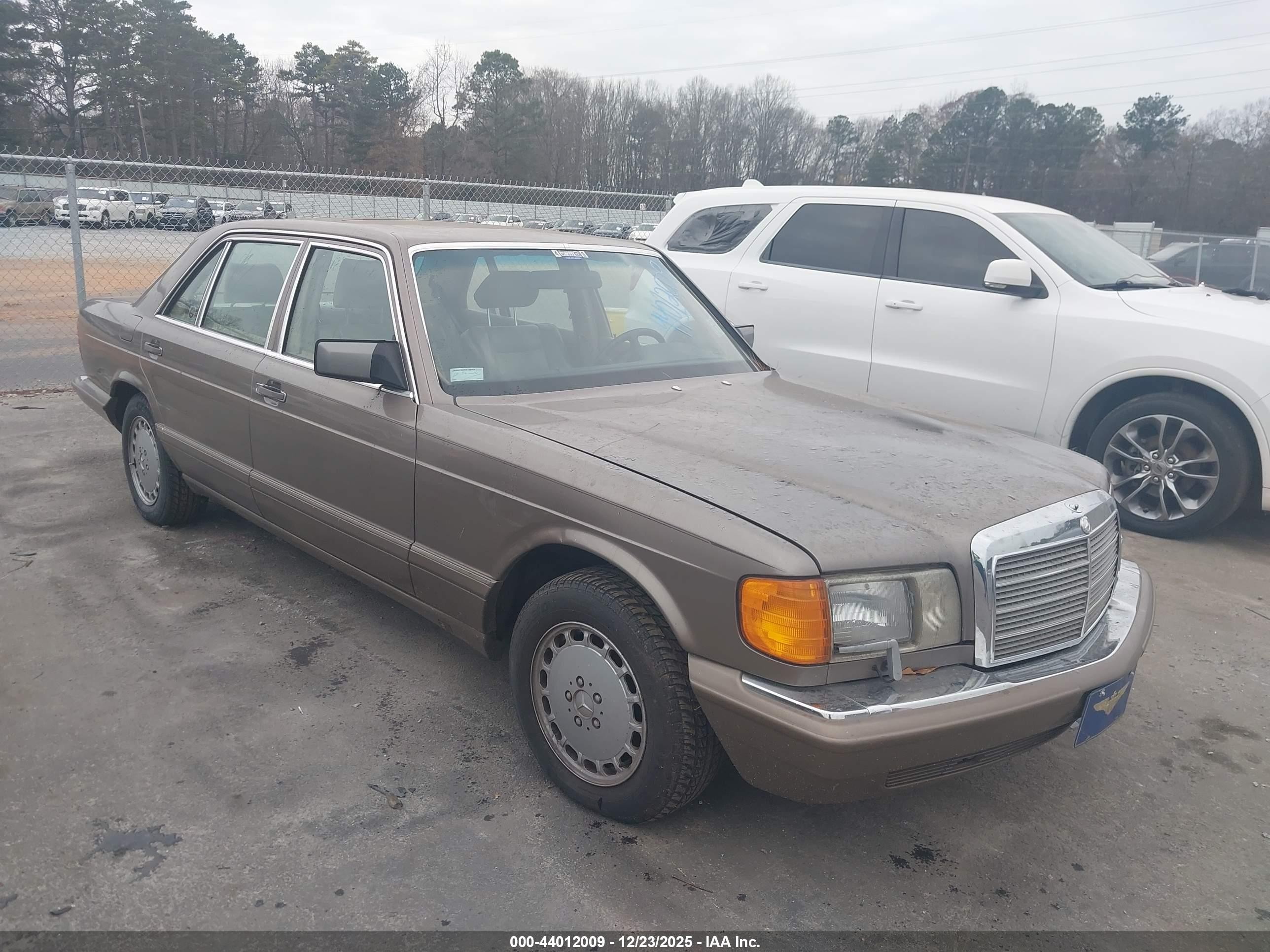 1990 Mercedes-Benz 300, VIN WDBCA25E8LA538727 — Repossession