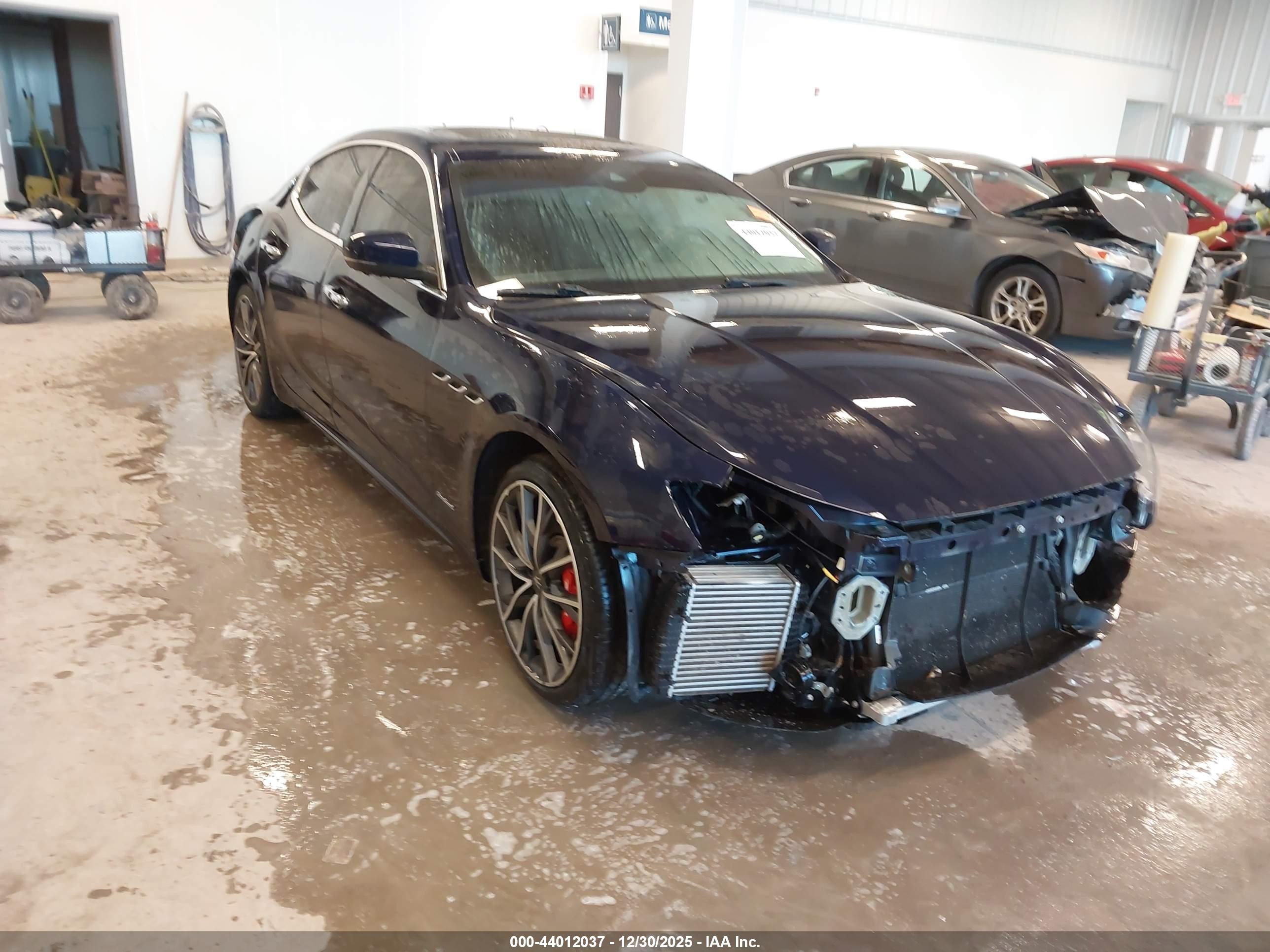 2020 Maserati Ghibli S Q4 GranSport, VIN ZAM57YTS1L1356559 — Front end