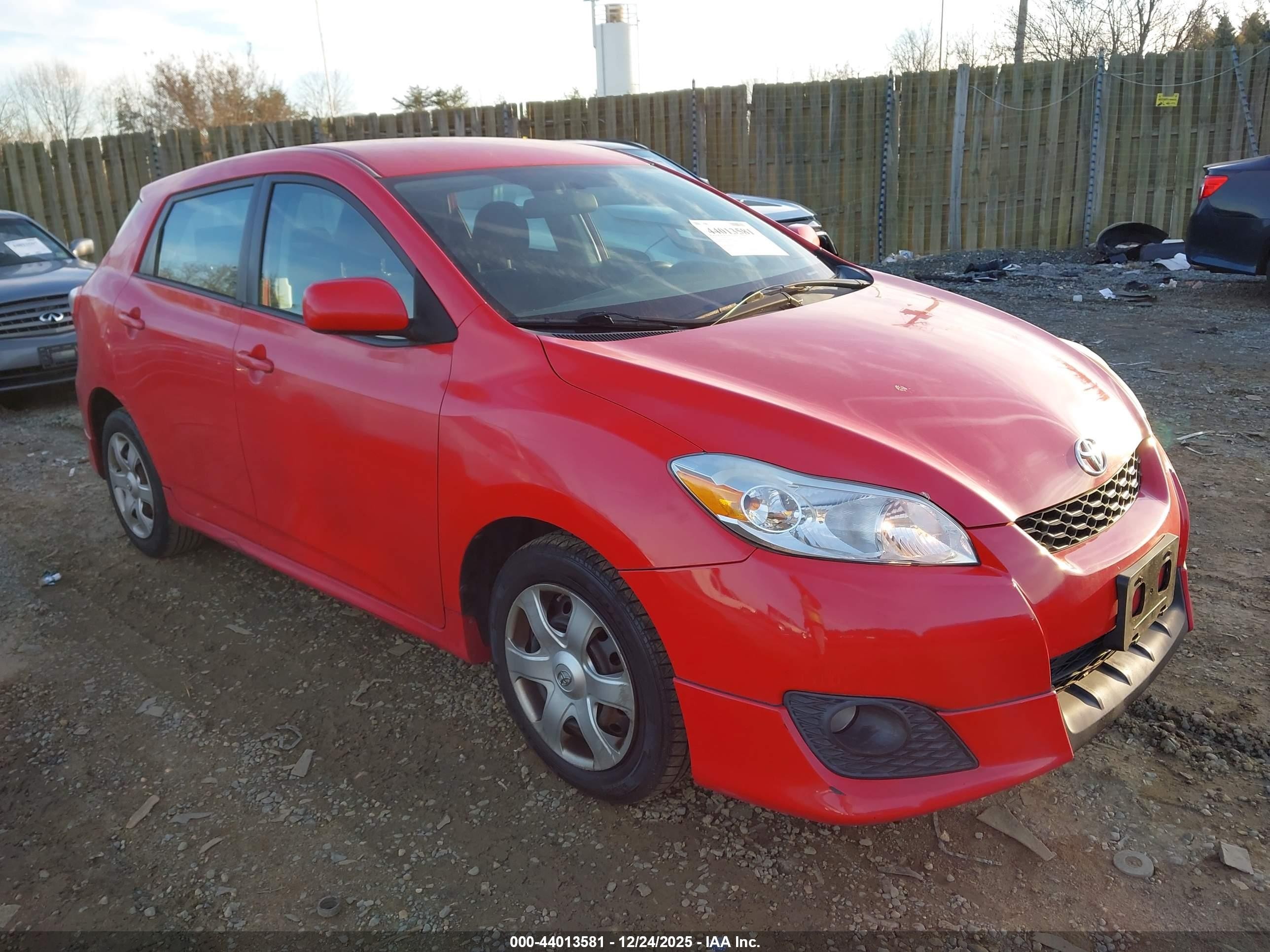 2010 Toyota Matrix, VIN 2T1KU4EE3AC380984 — Normal wear