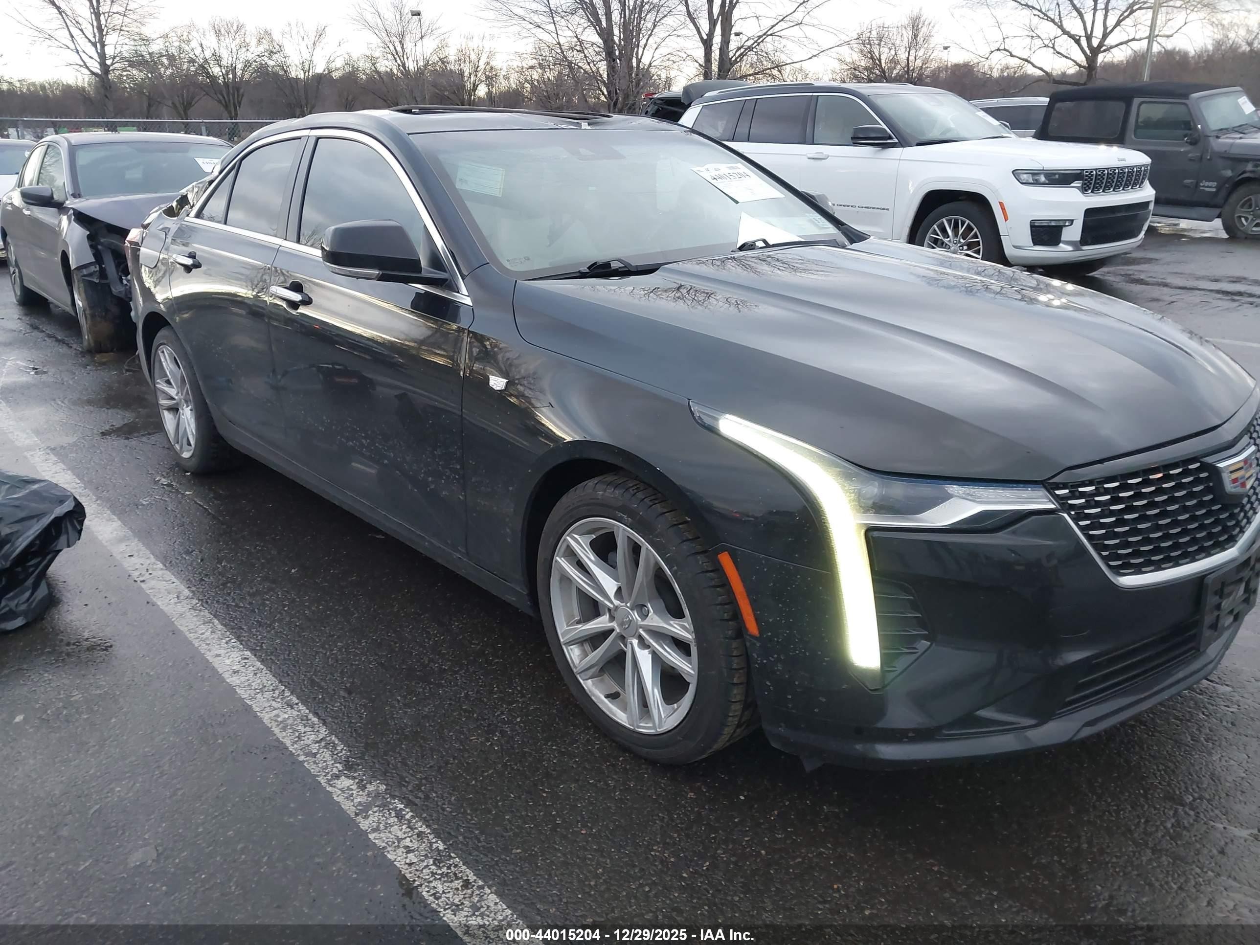 2022 Cadillac CT4 Luxury, VIN 1G6DJ5RKXN0117837 — Крыша