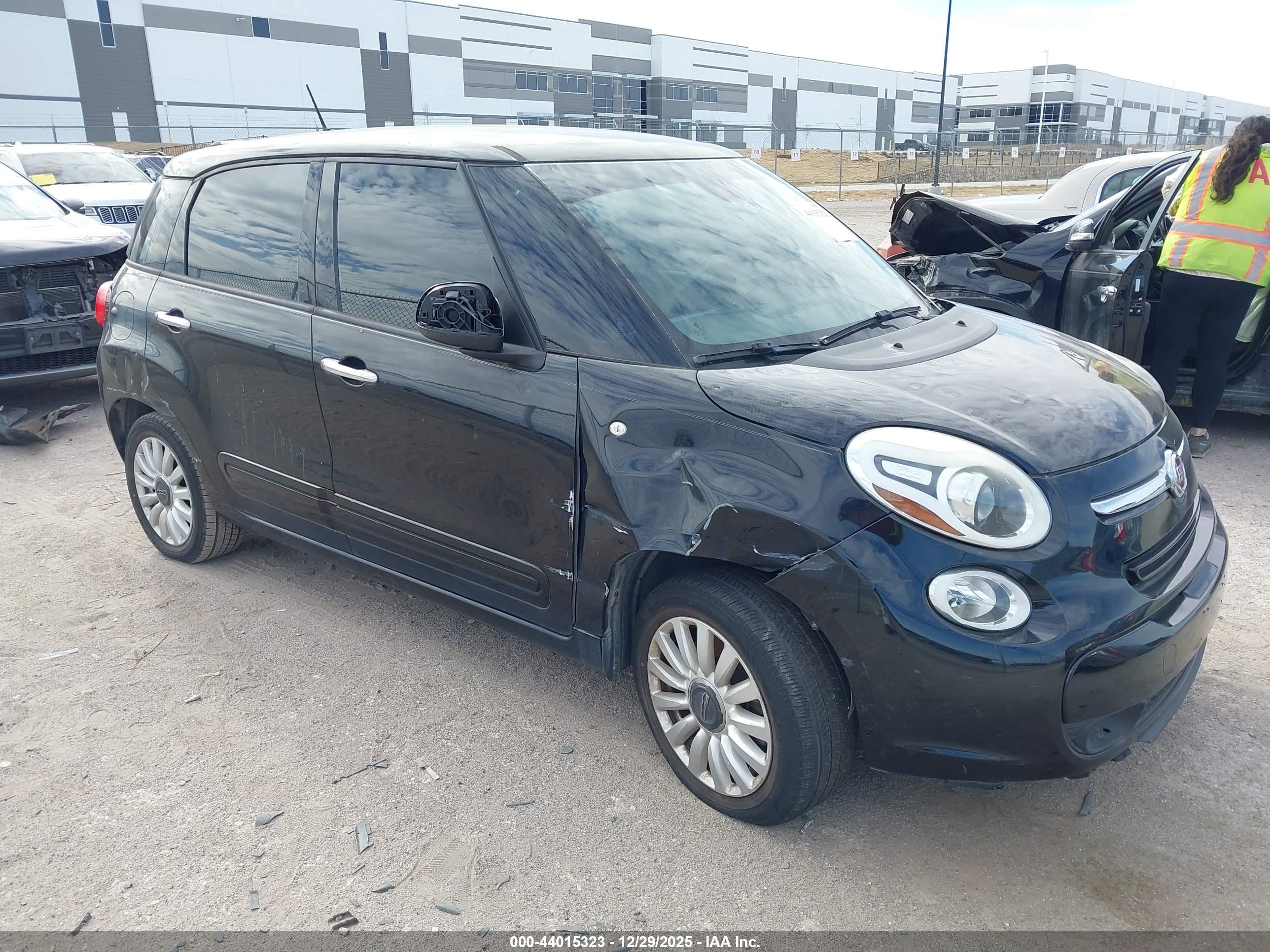 2014 FIAT 500L Easy, VIN ZFBCFABH8EZ016635 — Hail
