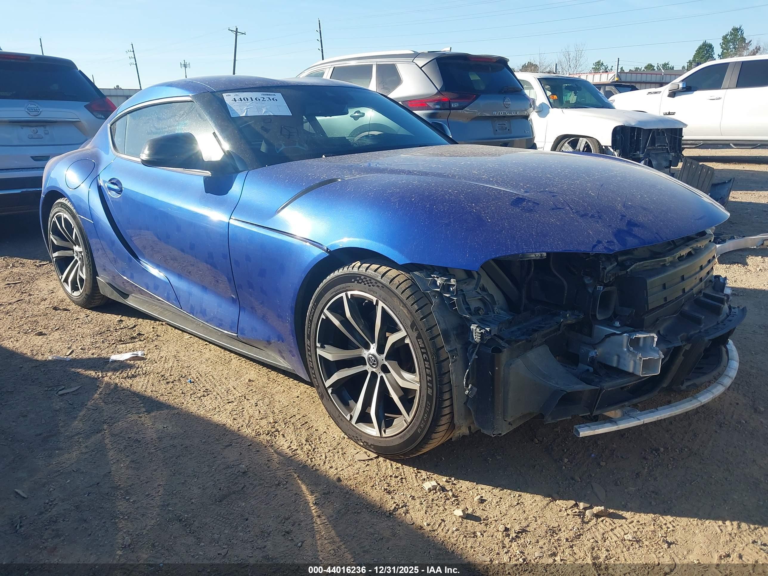 2023 Toyota Supra 2.0, VIN WZ1DB2G05PW054500 — Front end