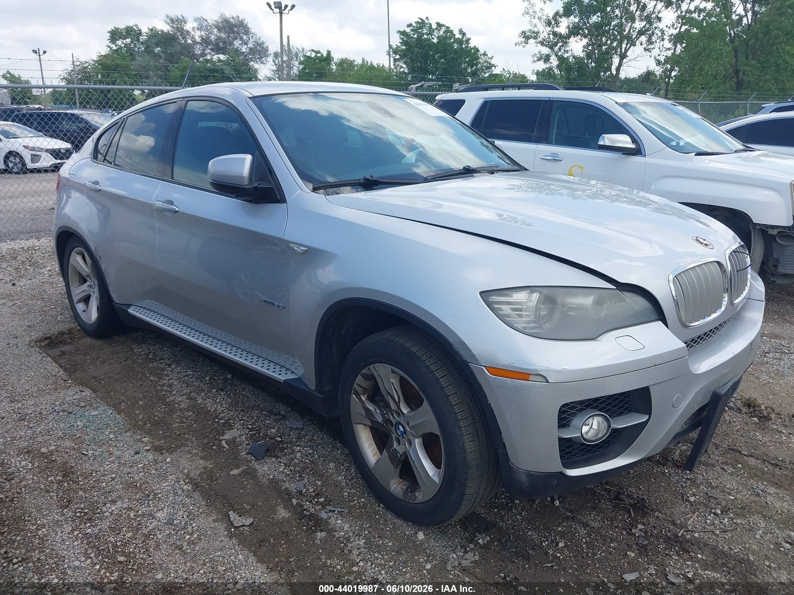 2009 BMW X6 xDrive50i, VIN 5UXFG83599LZ93357 — Бок