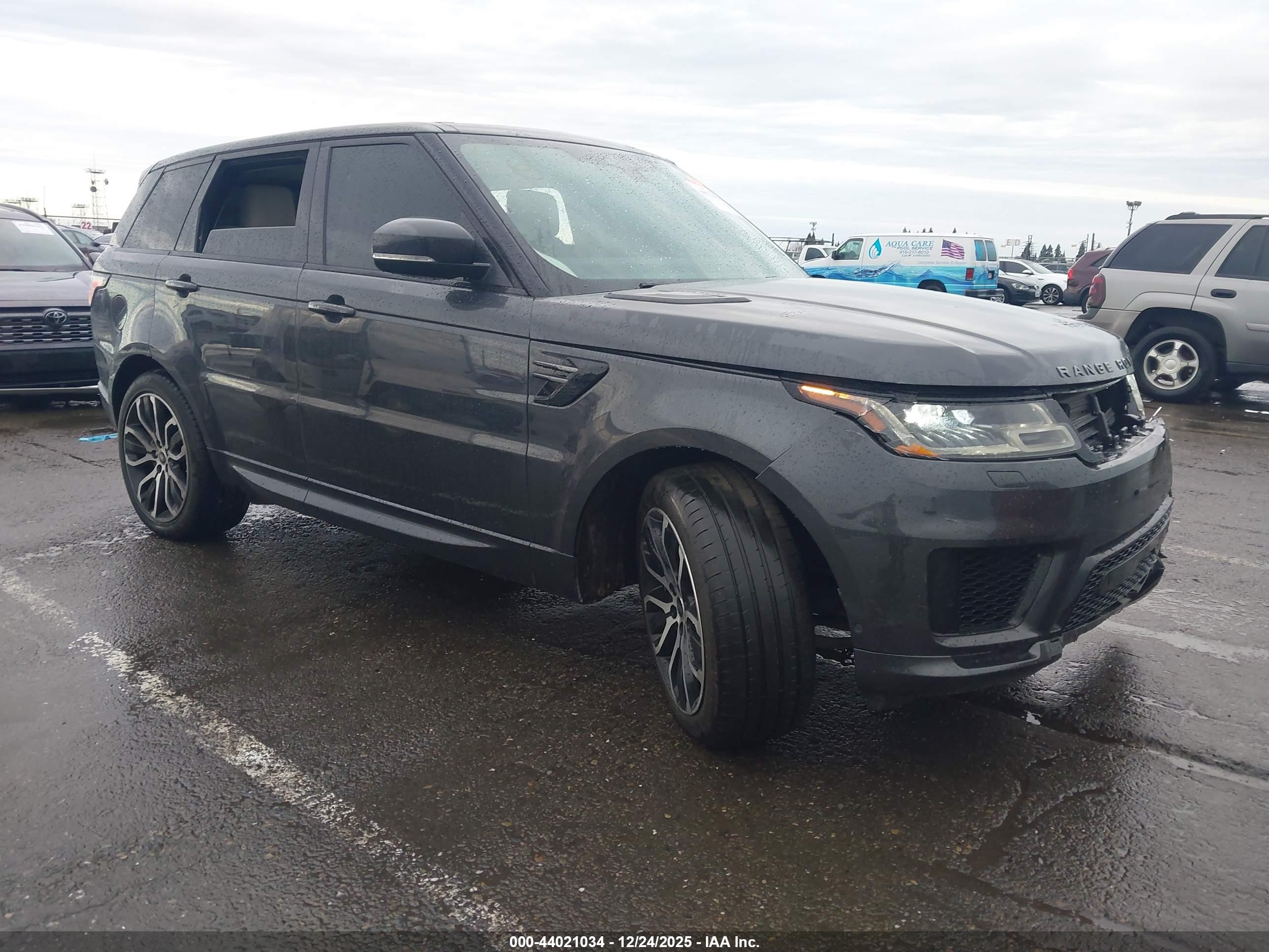 2020 Land Rover Range Rover Sport HSE Dynamic, VIN SALWR2SE9LA709537 — Biohazard / chemical