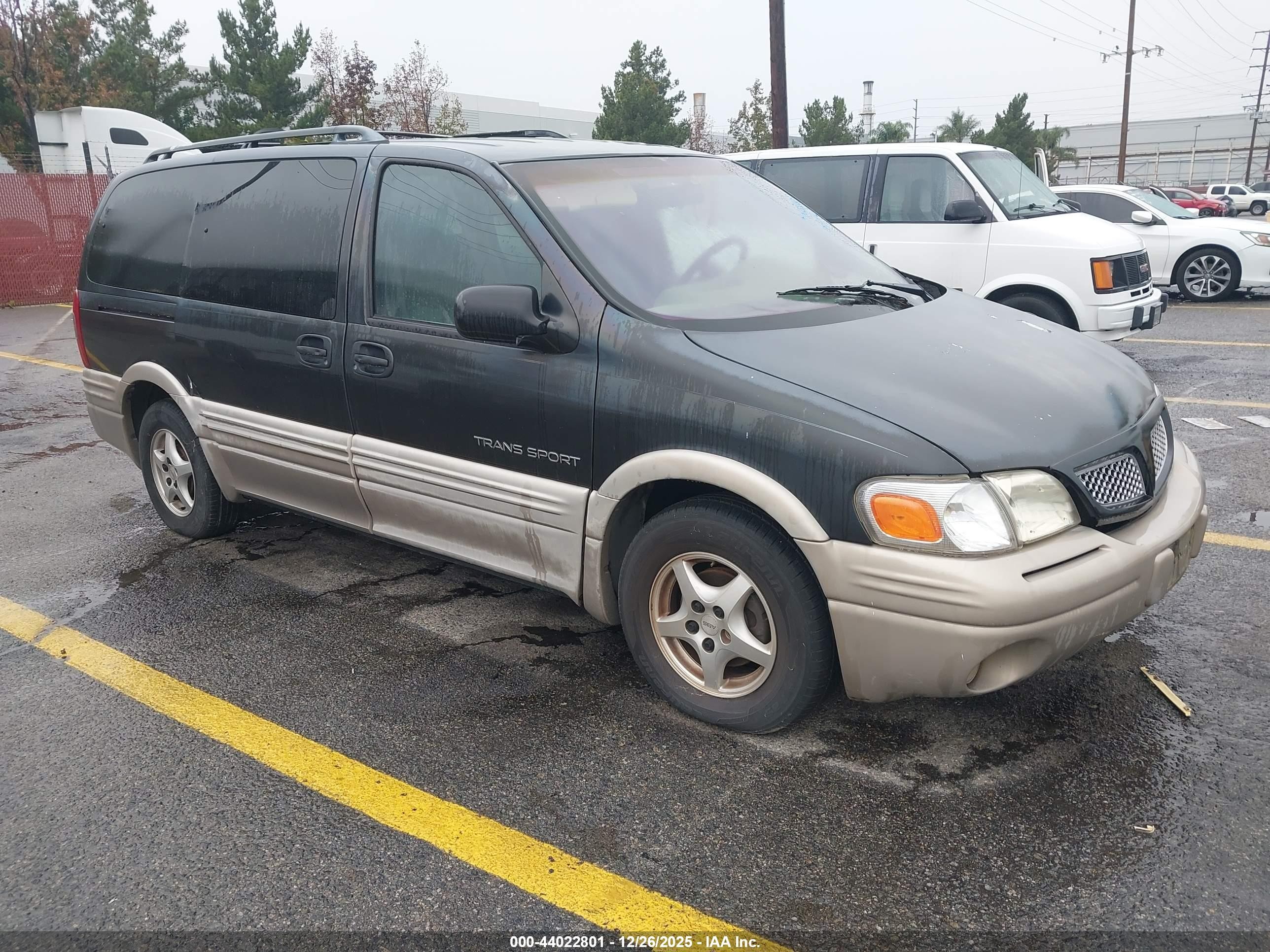 1997 Pontiac Trans Sport, VIN 1GMDX06E6VD141845 — Normal wear