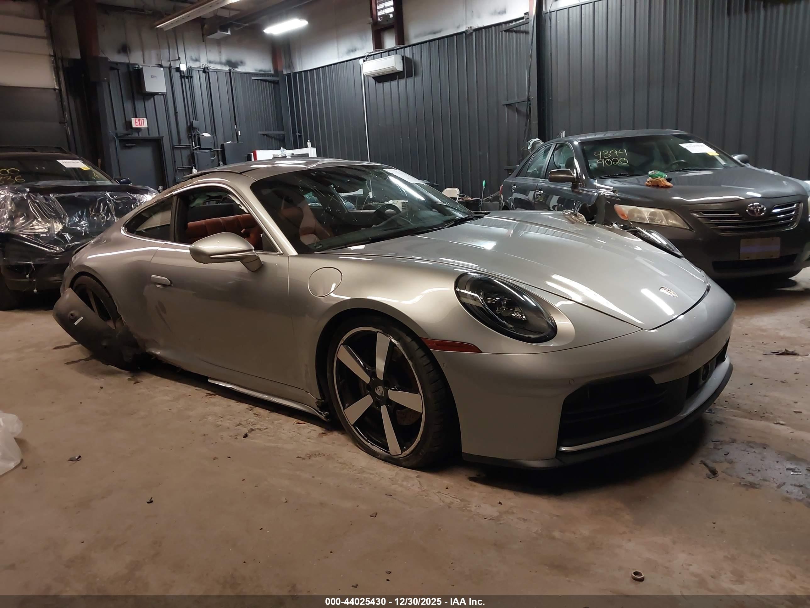 2025 Porsche 911 Carrera, VIN WP0AA2A90SS207246 — Rollover
