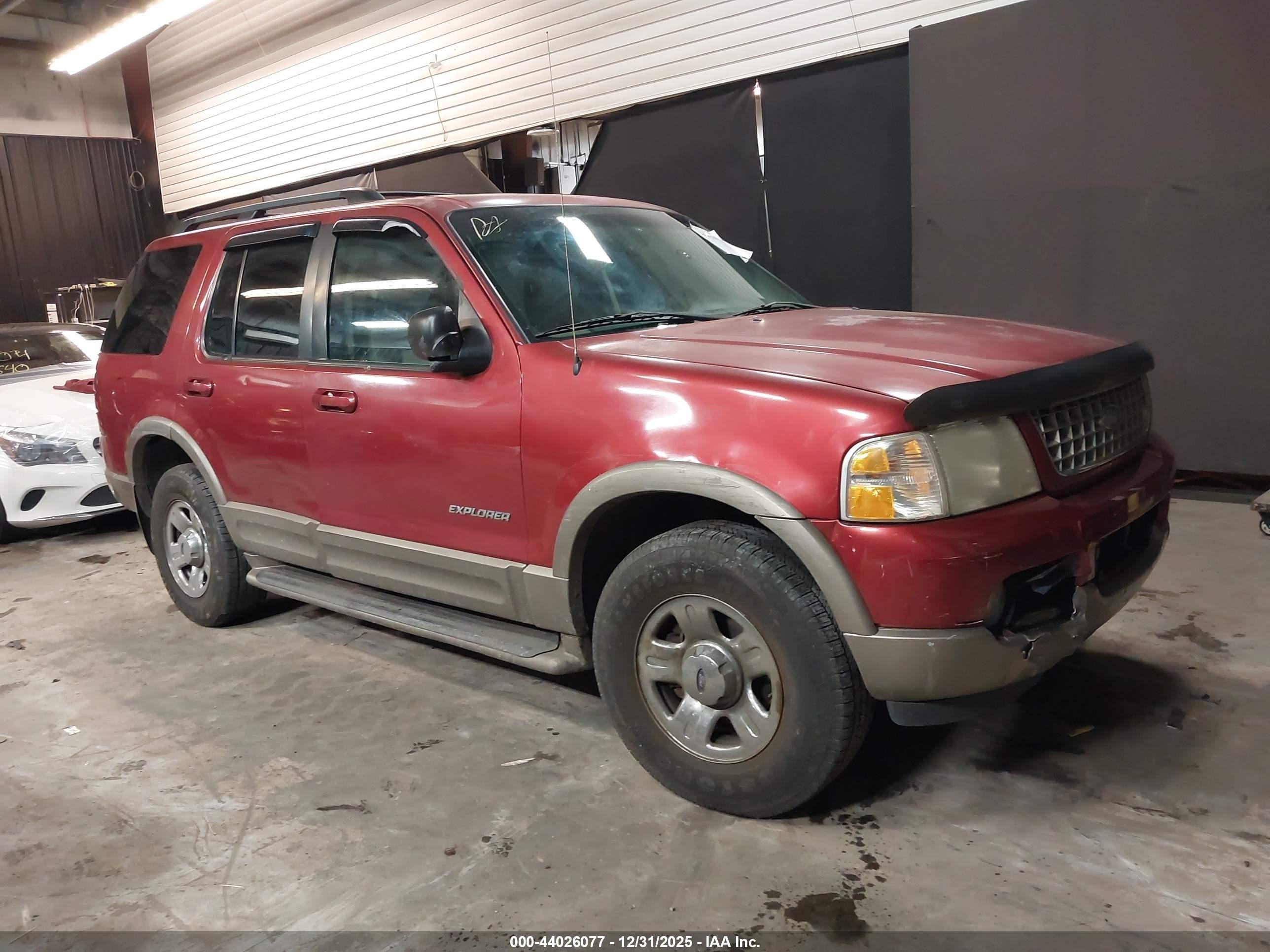2002 Ford Explorer Eddie Bauer, VIN 1FMDU74E72UC95786 — Side