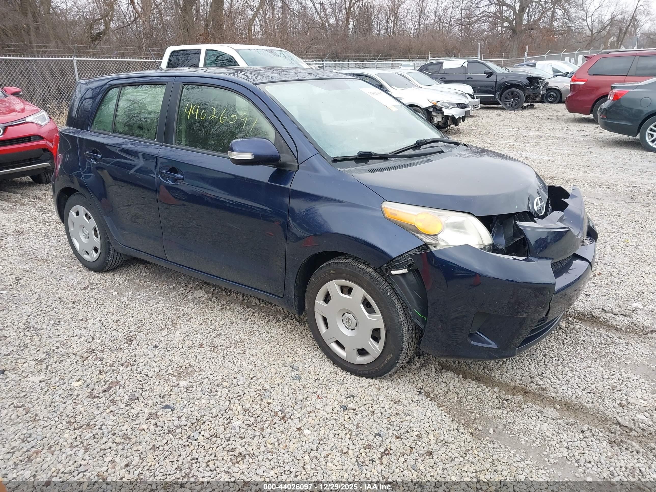2013 Scion xD 10 Series, VIN JTKKUPB45D1038838 — Not stated