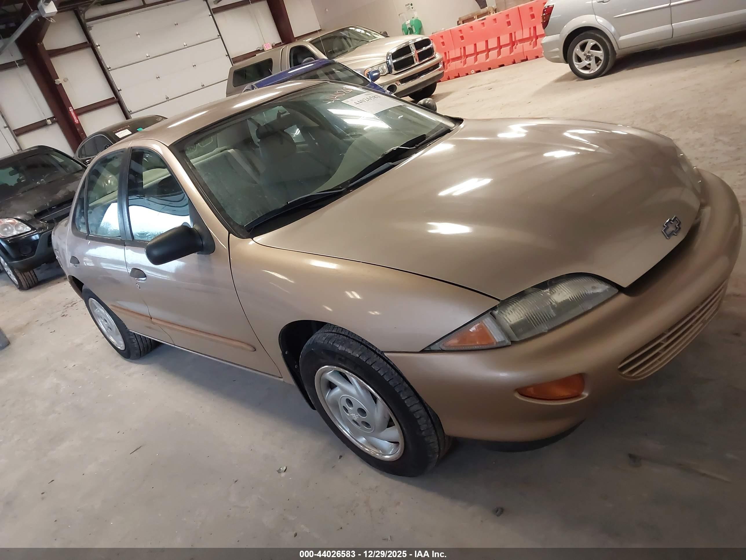 1998 Chevrolet Cavalier, VIN 3G1JC5243WS827638 — Normal wear