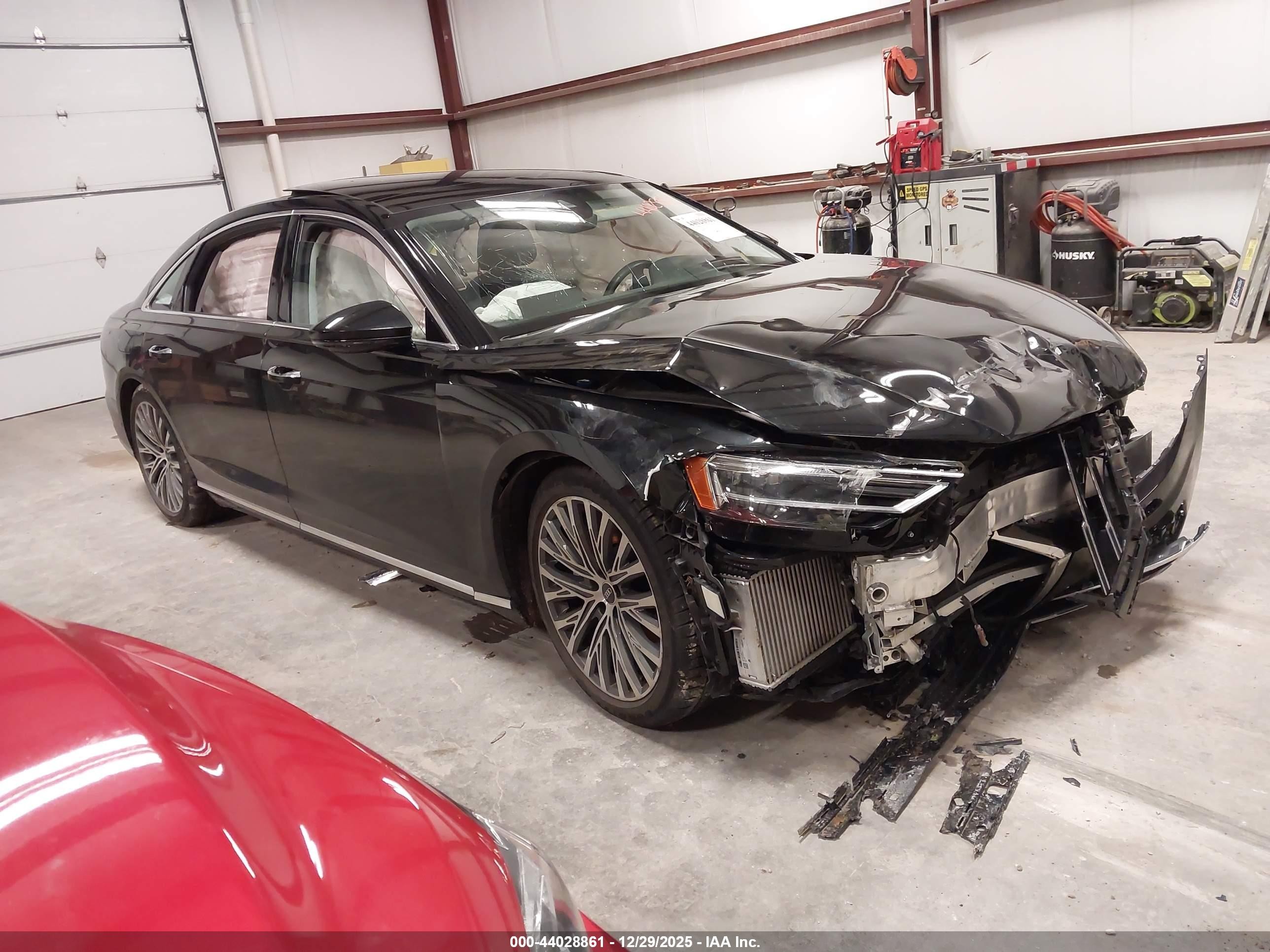 2021 Audi A8, VIN WAU8DAF85MN004206 — Front end