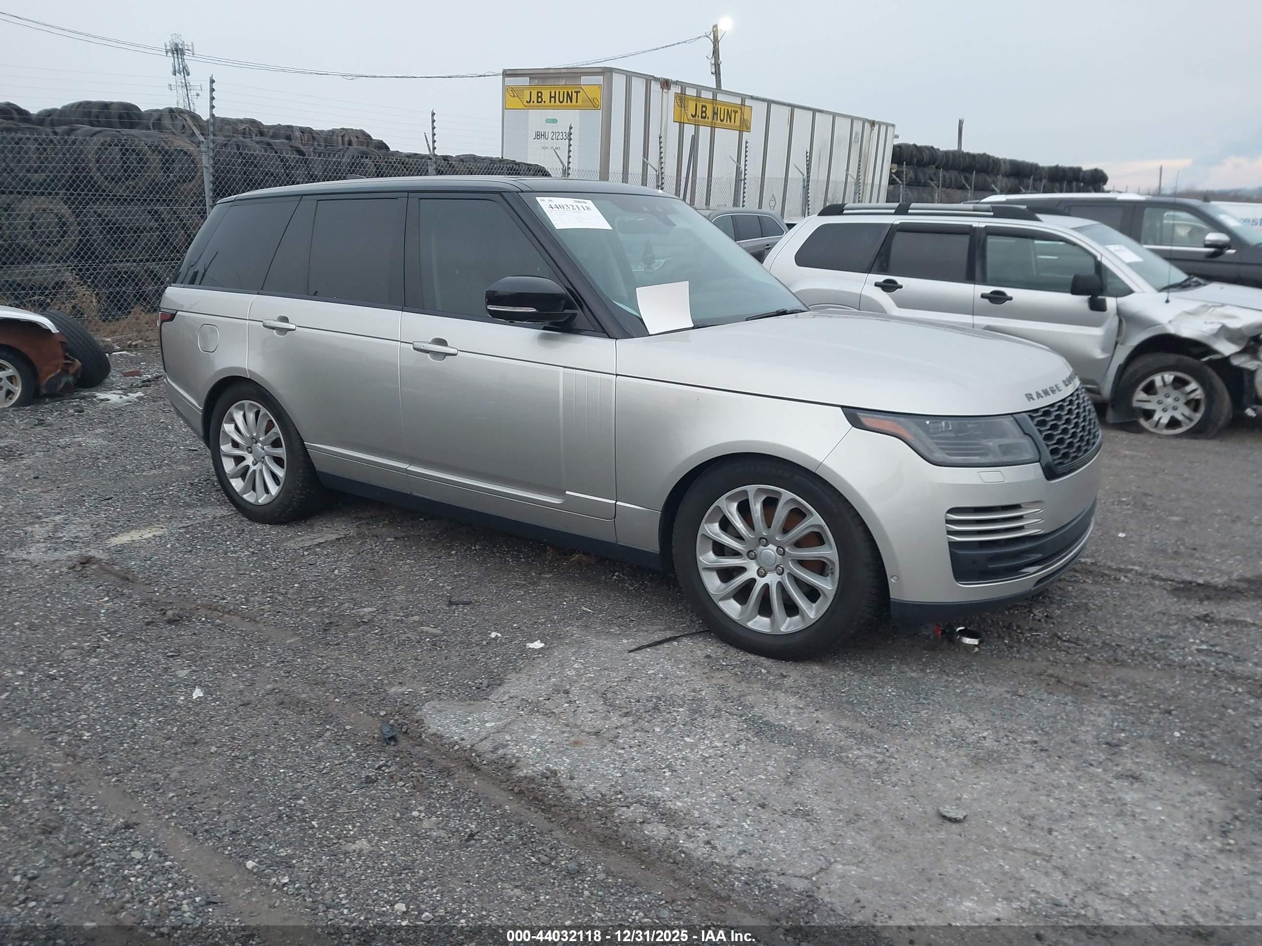 2019 Land Rover Range Rover, VIN SALGR2RK4KA538677 — Vandalism