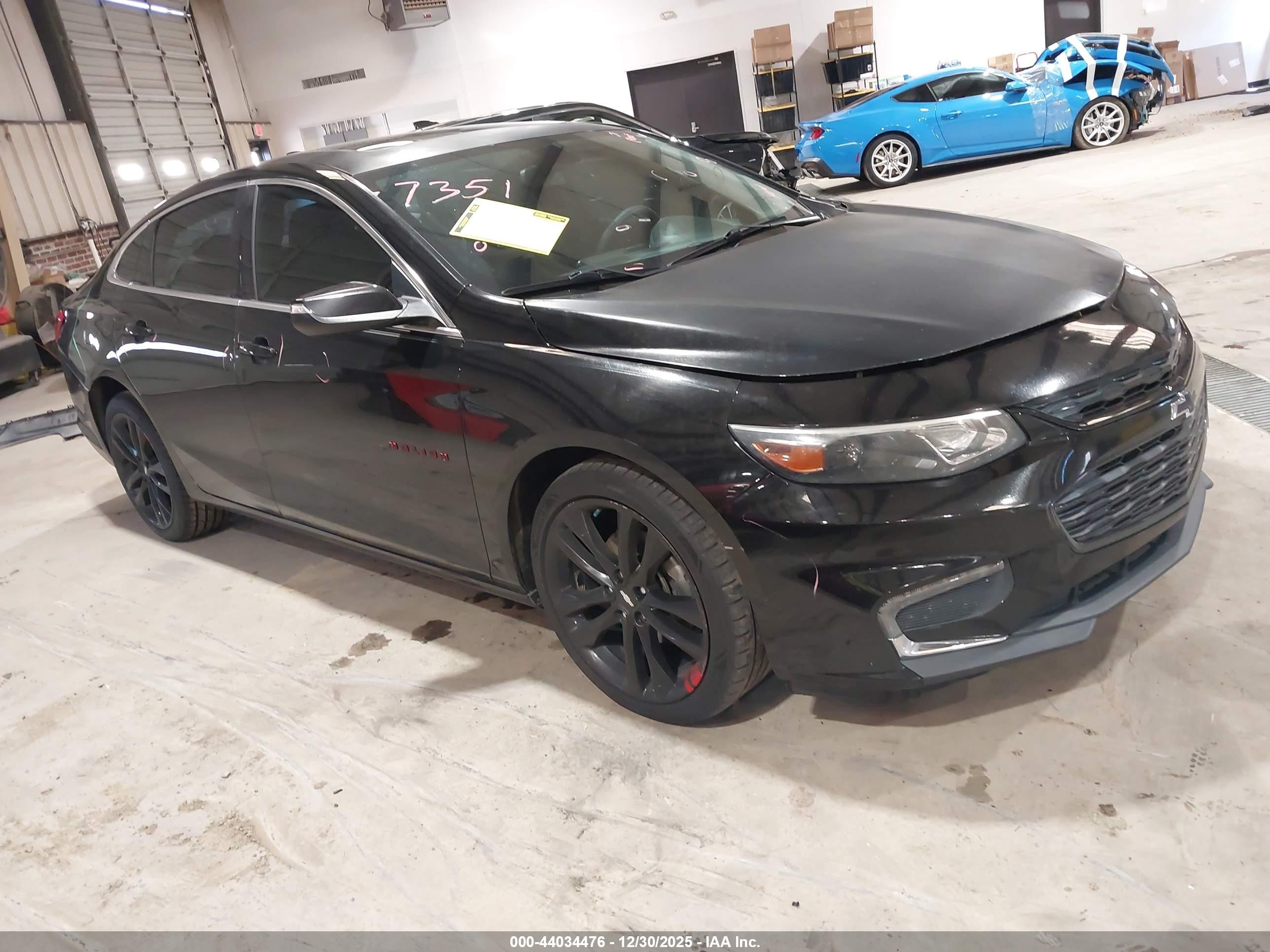 2018 Chevrolet Malibu LT, VIN 1G1ZD5STXJF145151 — Rear end