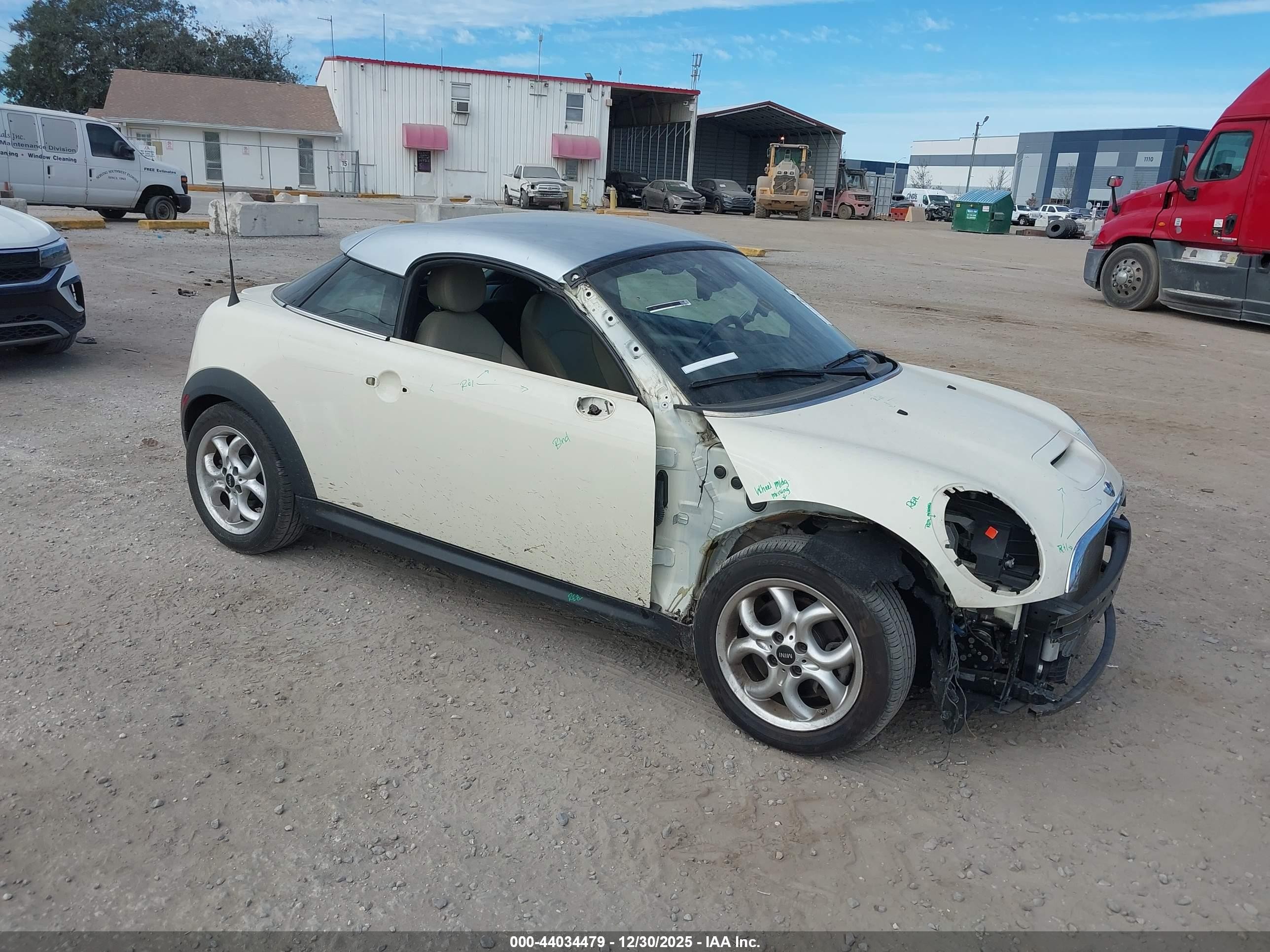 2012 MINI Coupe S, VIN WMWSX3C53CT408070 — Side