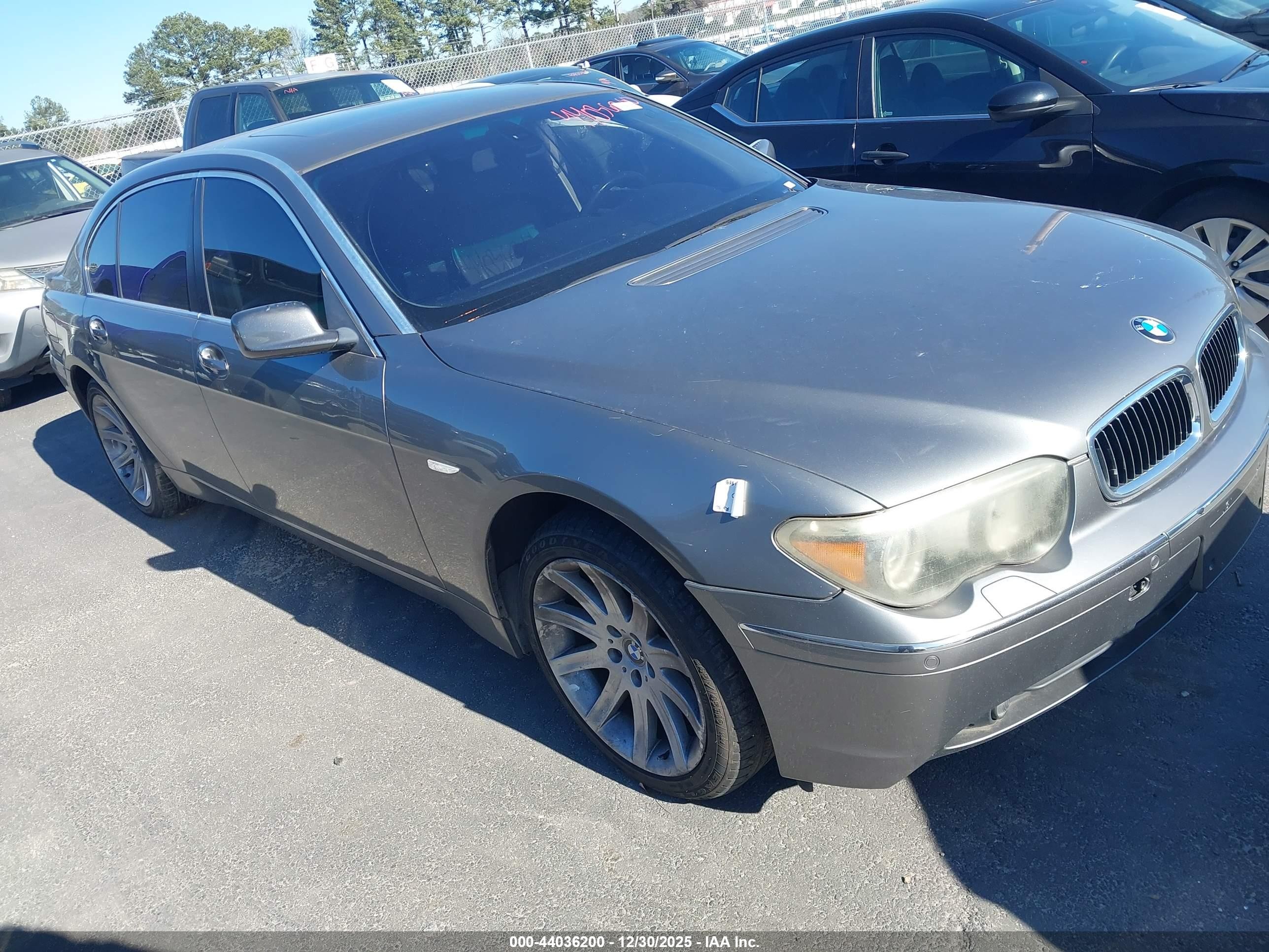 2005 BMW 7 Series 745Li, VIN WBAGN63585DS56815 — Front end