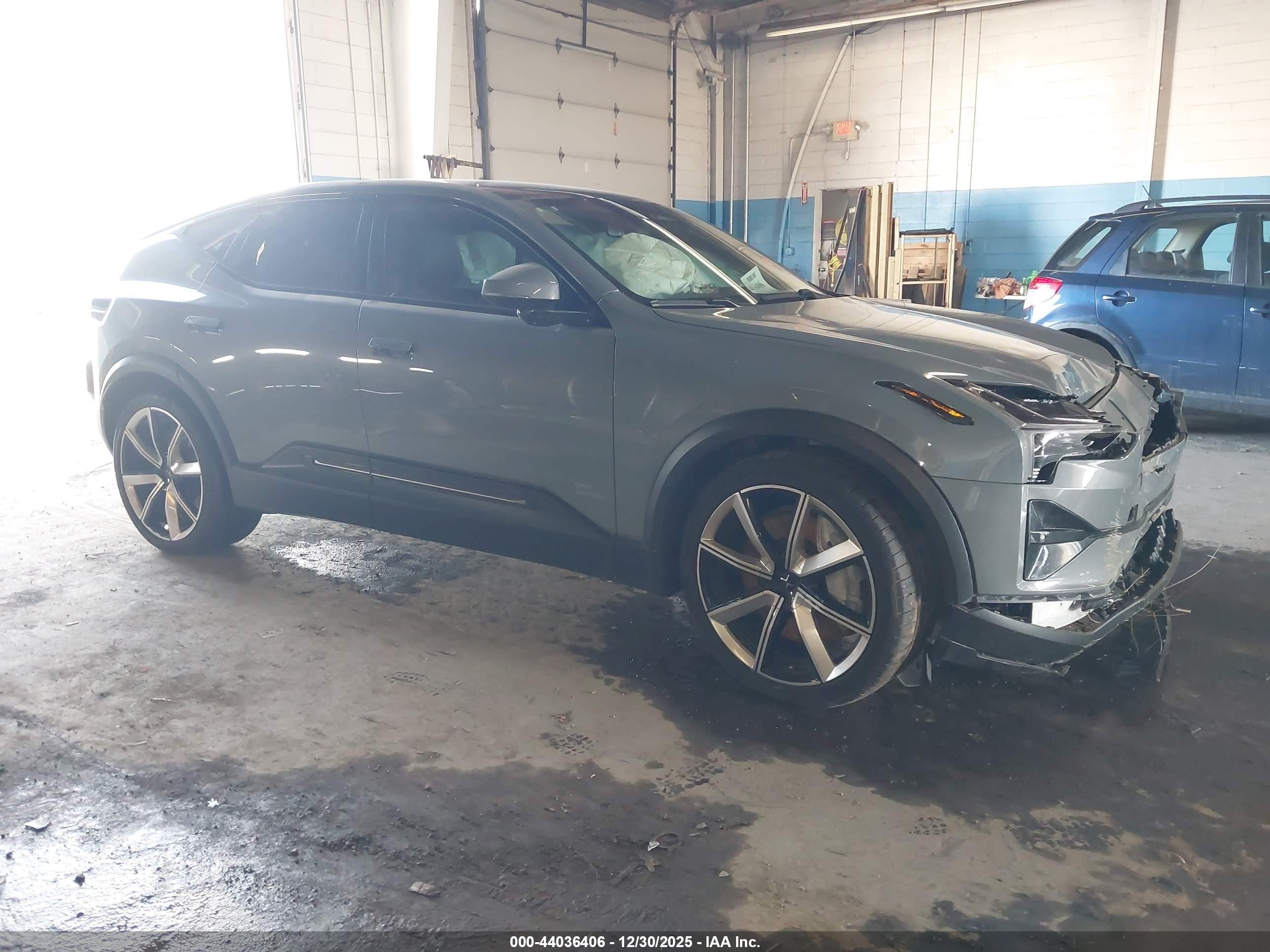 2025 Polestar 3, VIN 7SYEA3YBXSG028322 — Front end