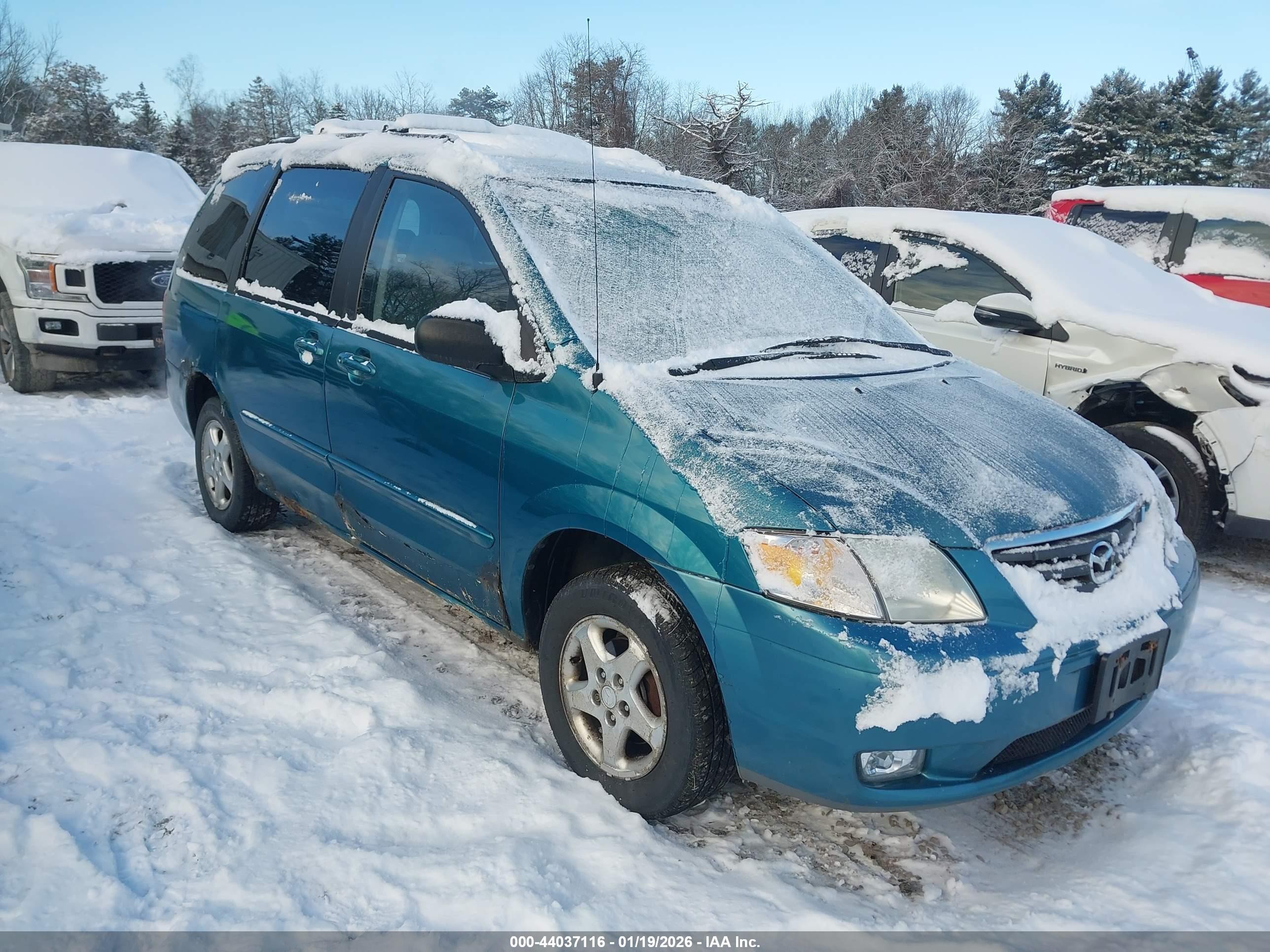 2000 Mazda MPV DX, VIN JM3LW28G4Y0133503 — Normal wear