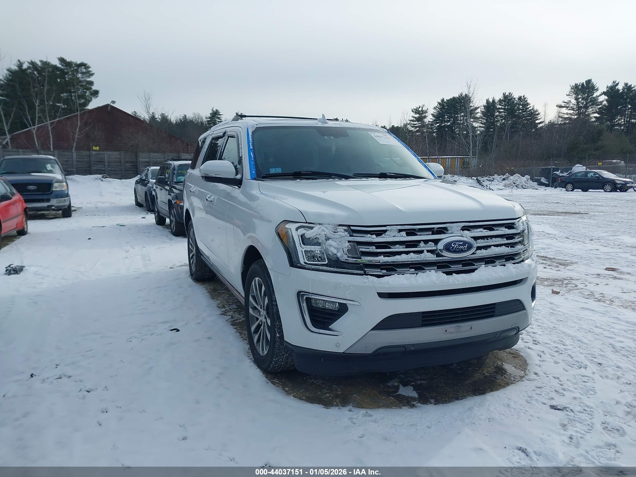 2018 Ford Expedition Limited, VIN 1FMJU1KTXJEA11304 — Fresh water flood