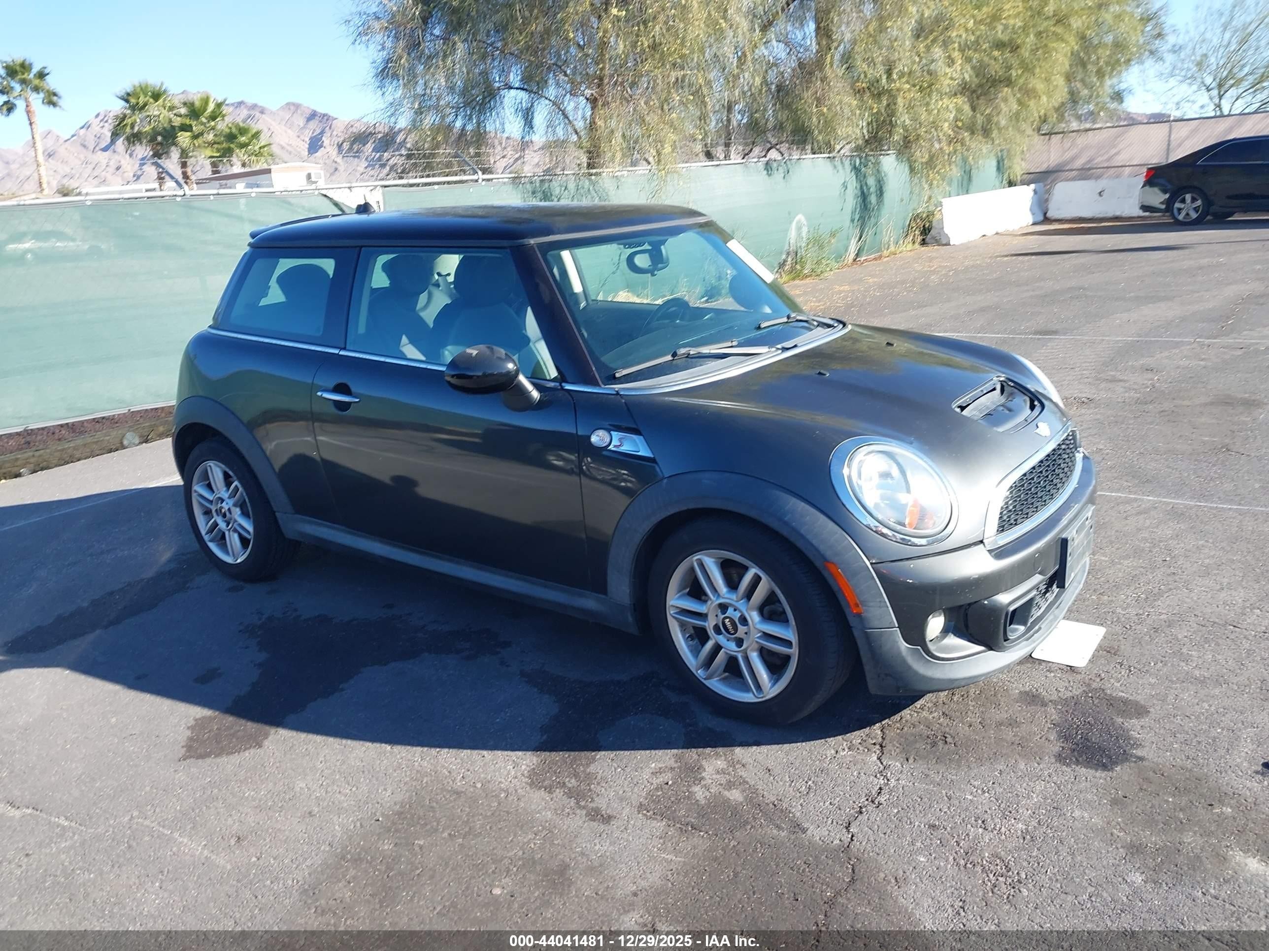 2011 MINI Hardtop S, VIN WMWSV3C56BTY24456 — Repossession