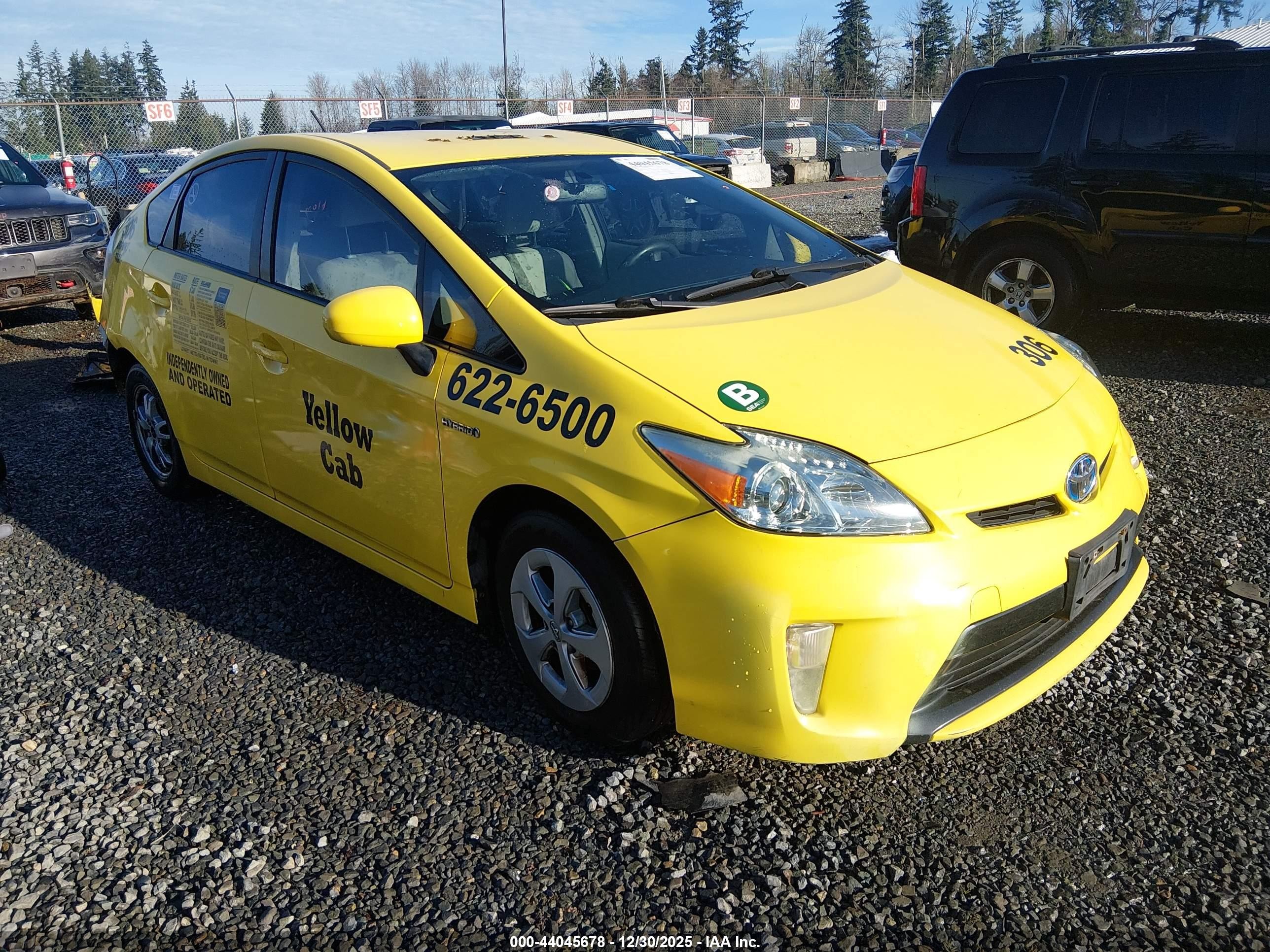 2013 Toyota Prius Two, VIN JTDKN3DU1D1707648 — Rear end