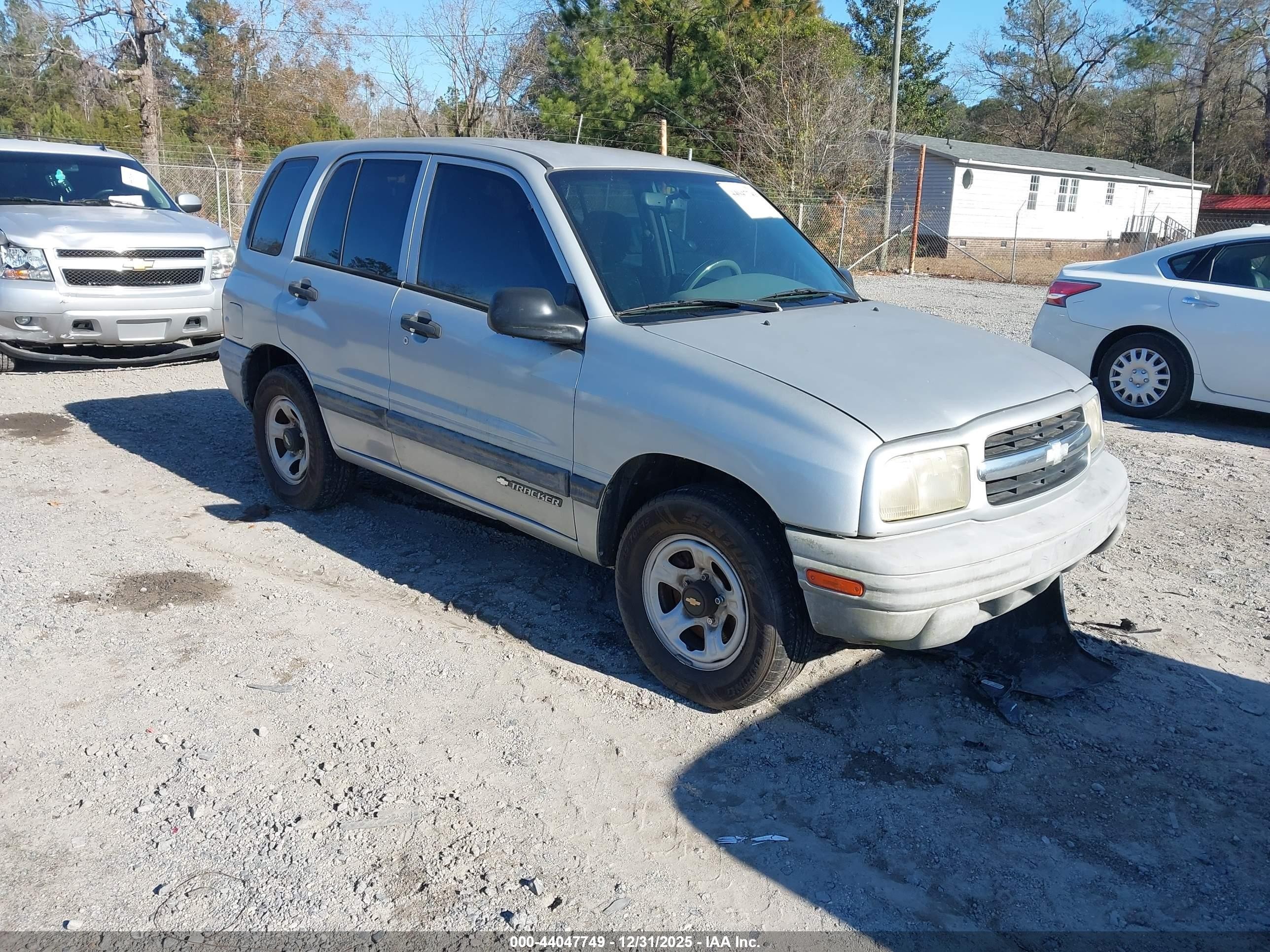 2000 Chevrolet Tracker, VIN 2CNBE13CXY6911666 — Normal wear