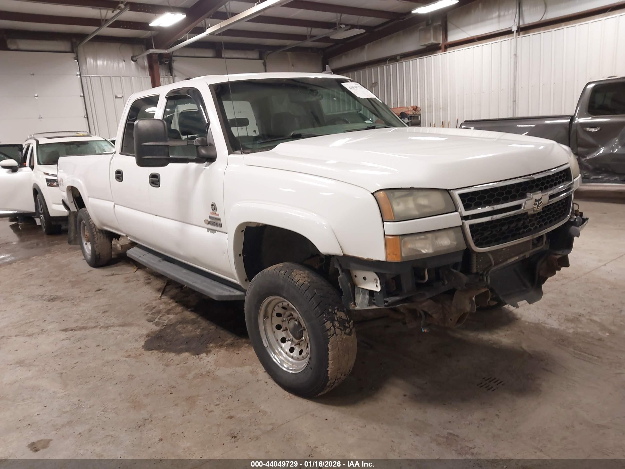 2007 Chevrolet Silverado 3500 SRW Wrk Trk, VIN 1GCHK33D77F183899 — All over