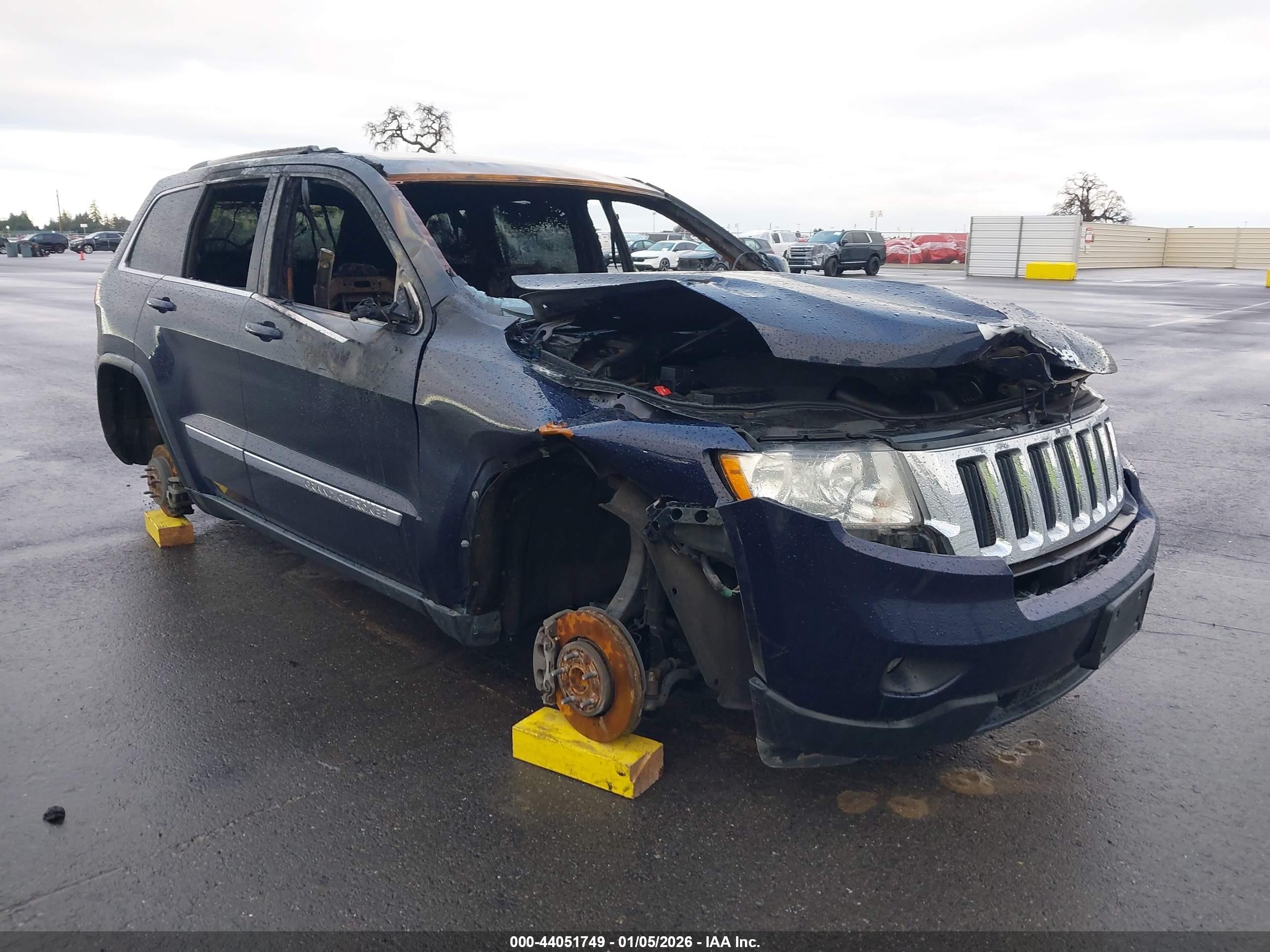 2012 Jeep Grand Cherokee Laredo, VIN 1C4RJEAG7CC305656 — Interior fire