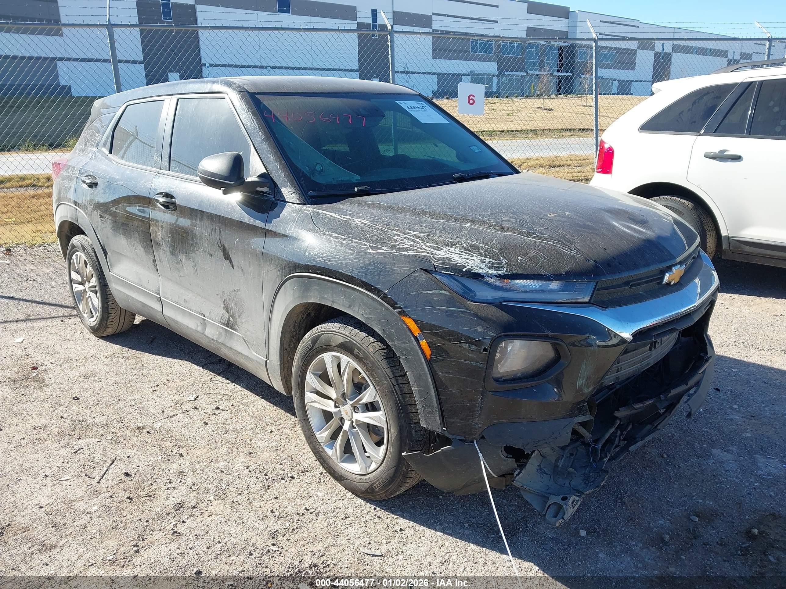2022 Chevrolet TrailBlazer LS, VIN KL79MMS23NB133362 — Front end
