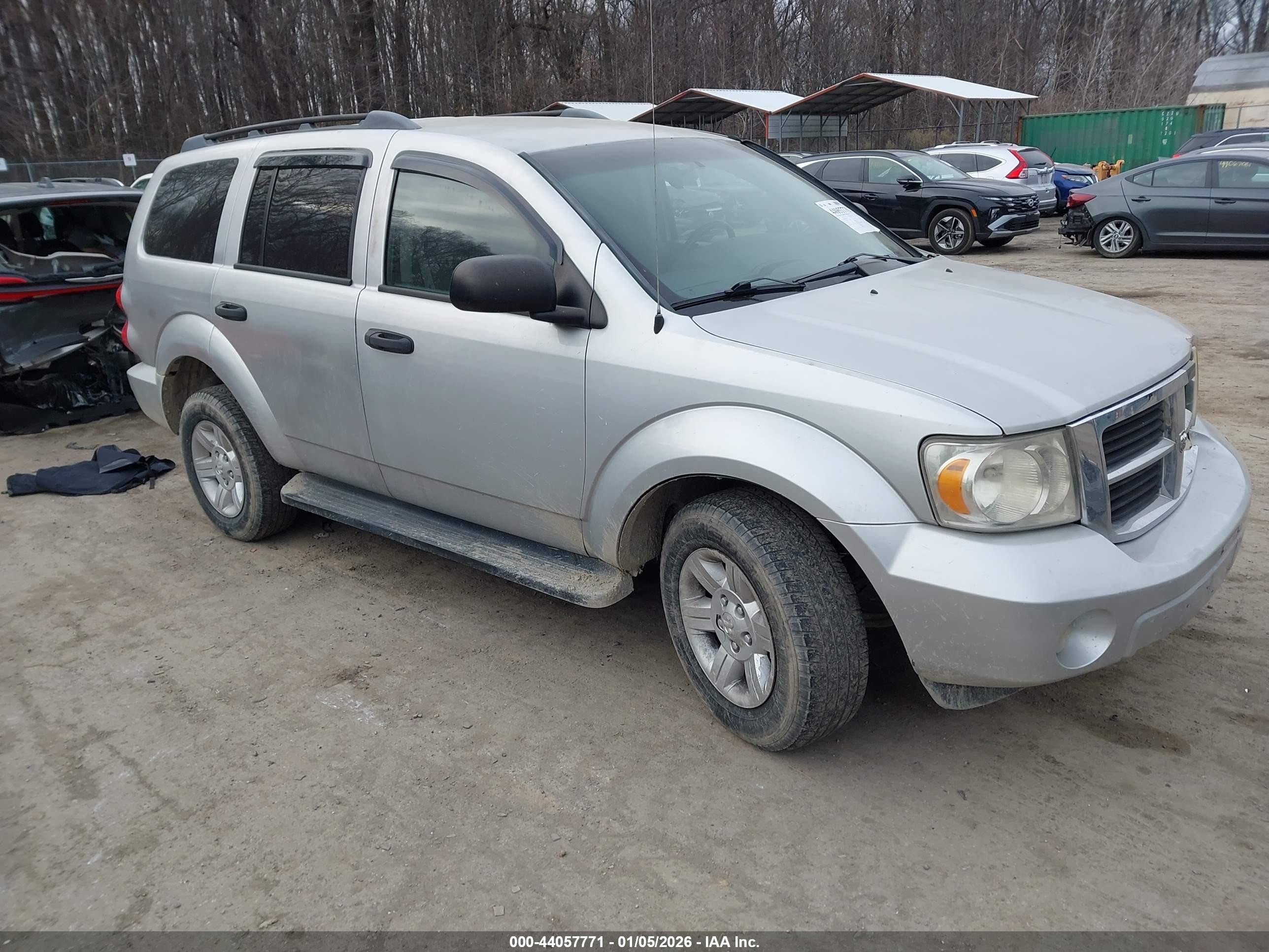 2009 Dodge Durango SE, VIN 1D8HB38P19F712917 — Front end
