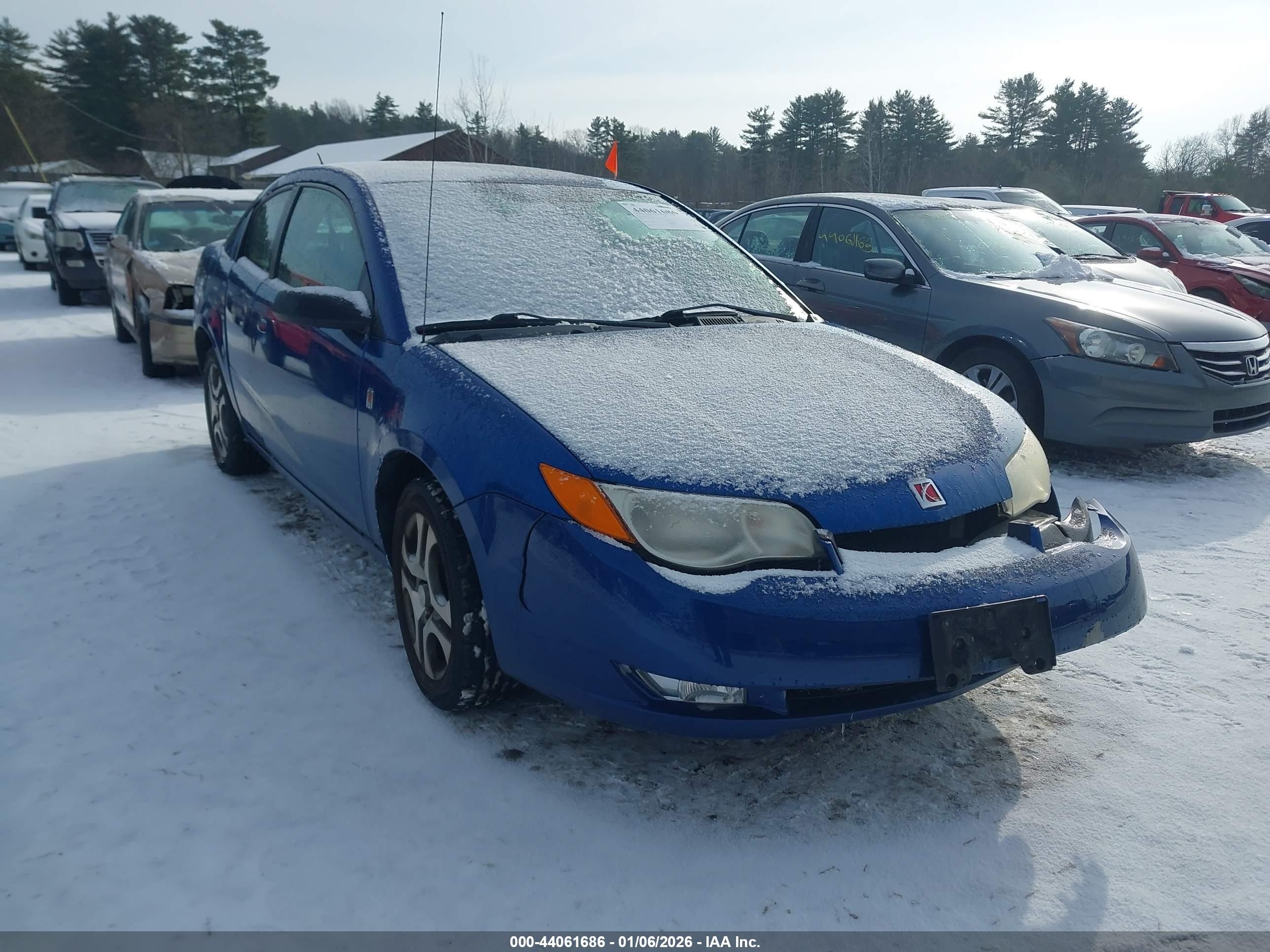 2005 Saturn ION ION 3, VIN 1G8AW14F05Z175904 — Front end