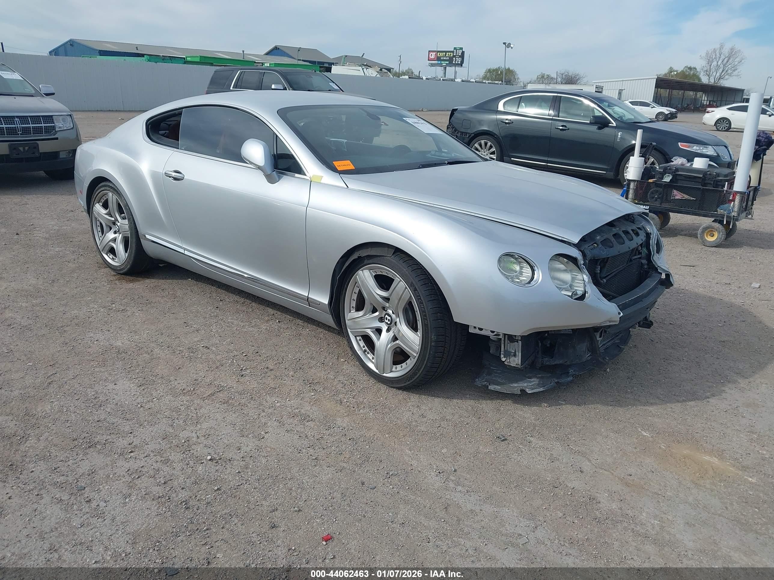 2012 Bentley Continental GT, VIN SCBFR7ZA3CC071364 — Front end
