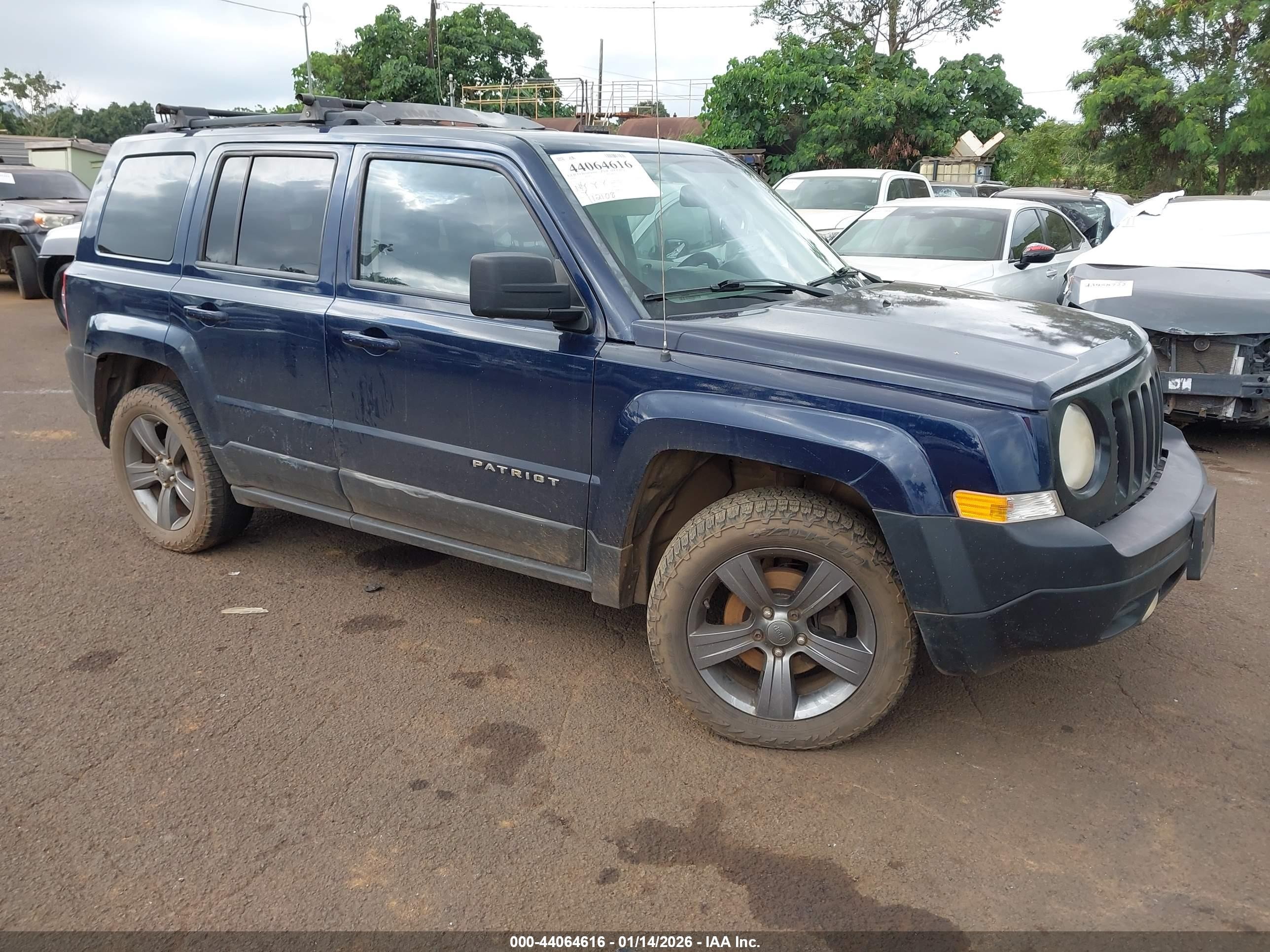 2014 Jeep Patriot Latitude, VIN 1C4NJPFA4ED752764 — Undercarriage