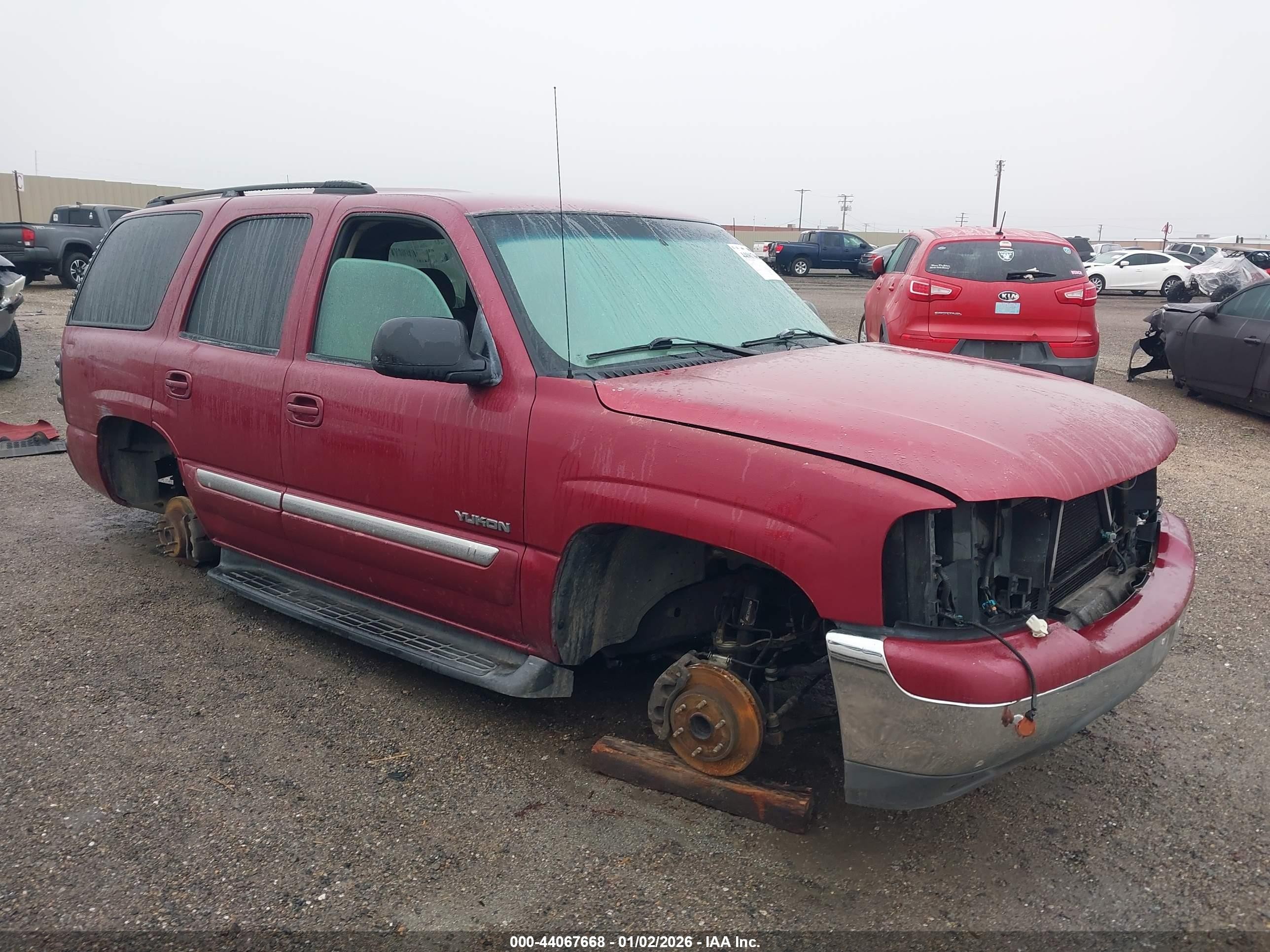2004 GMC Yukon SLT, VIN 1GKEC13V04R162579 — Stripped