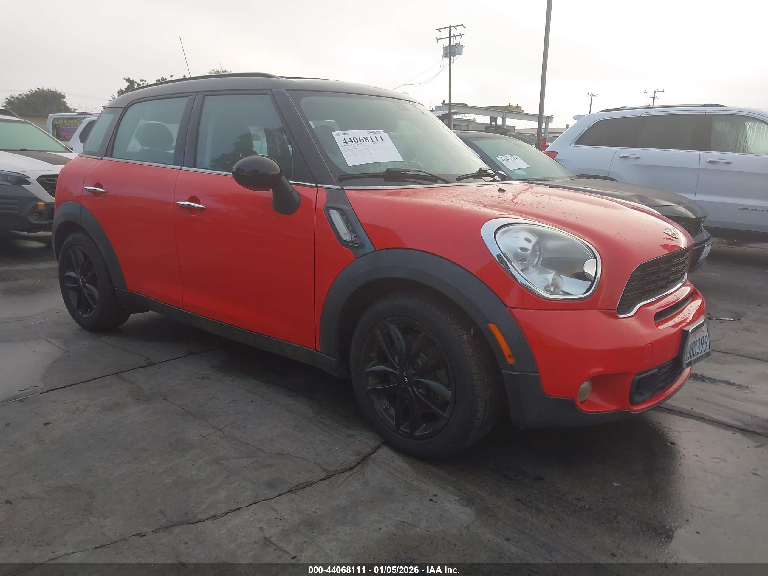 2011 MINI Countryman S, VIN WMWZC3C57BWL78904 — Fresh water flood