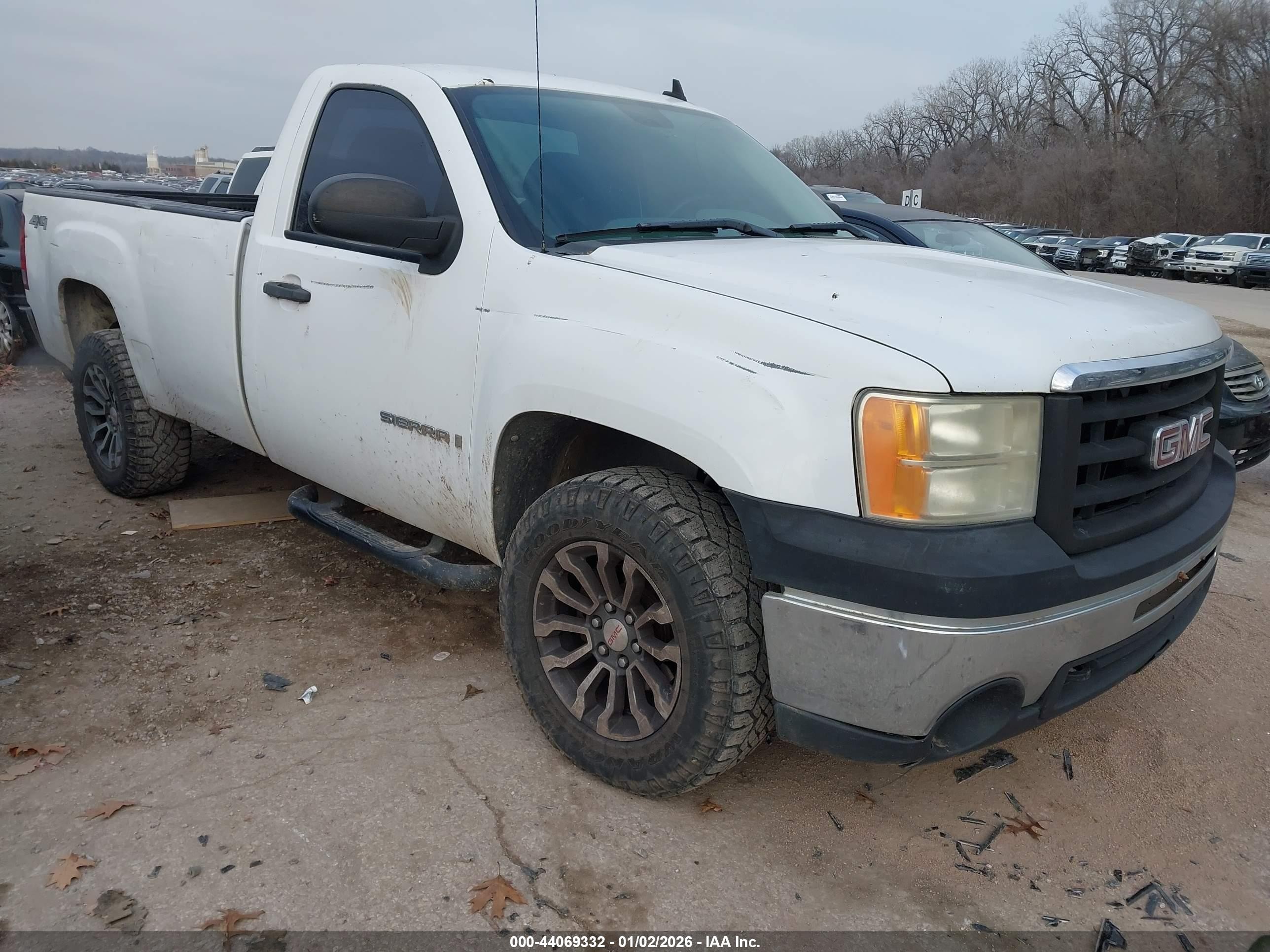 2009 GMC Sierra 1500 Work Truck, VIN 1GTEK14C39Z227573 — Front end