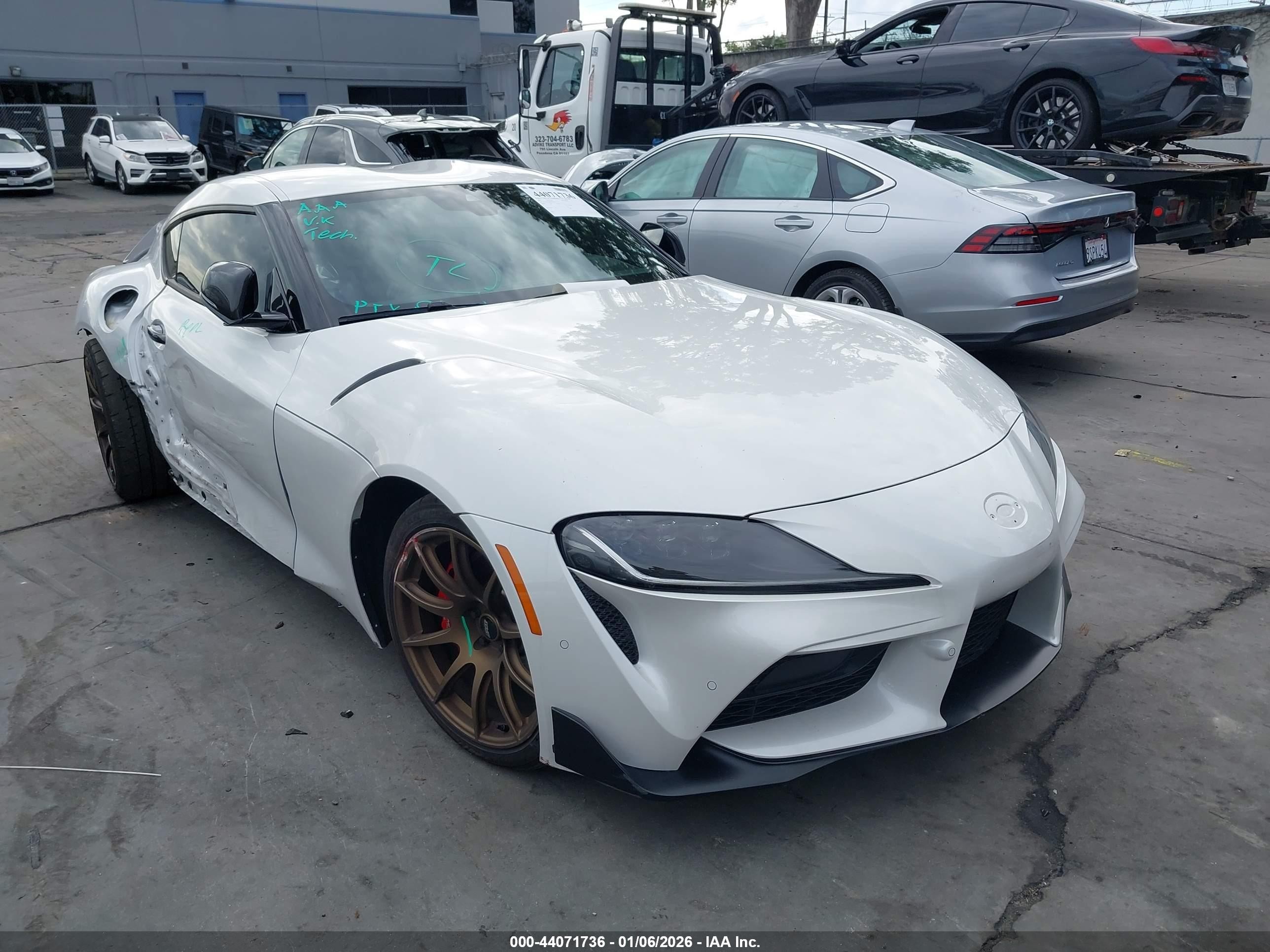 2023 Toyota Supra Premium, VIN WZ1DB0G08PW059789 — Side