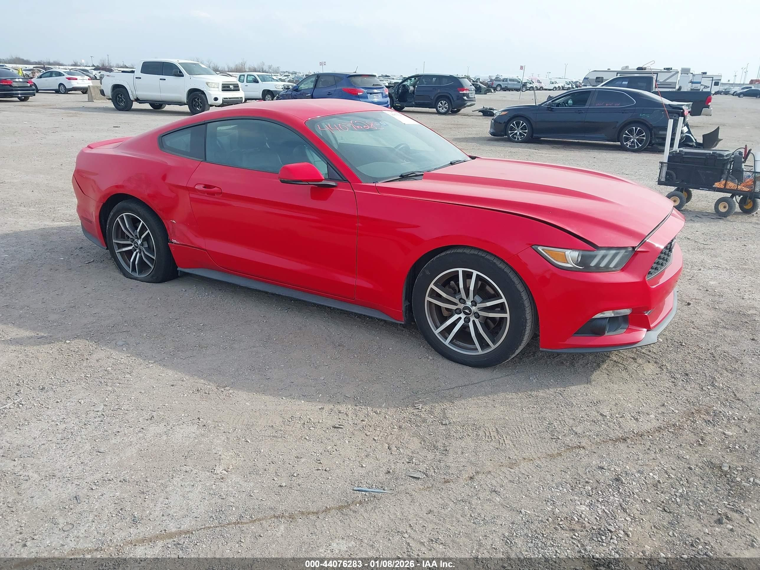 2016 Ford Mustang EcoBoost, VIN 1FA6P8TH4G5275542 — Front end
