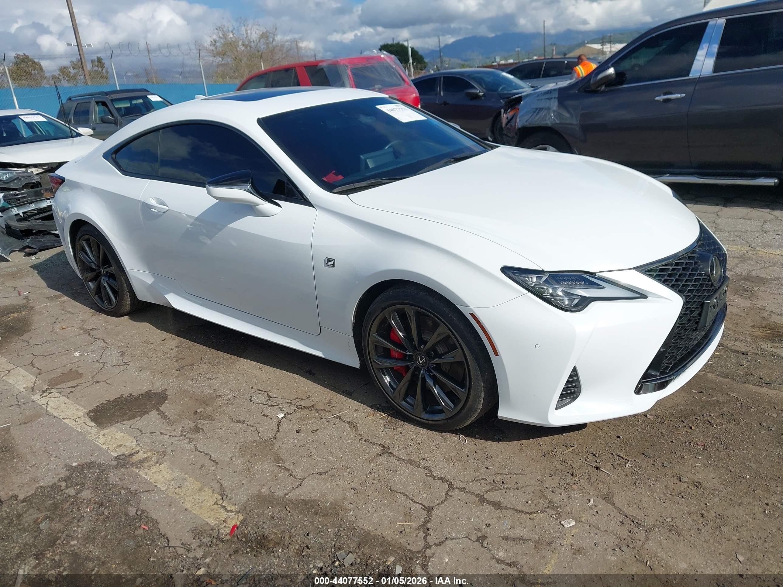 2023 Lexus RC 350 F Sport, VIN JTHGZ5BC9P5026553 — Side