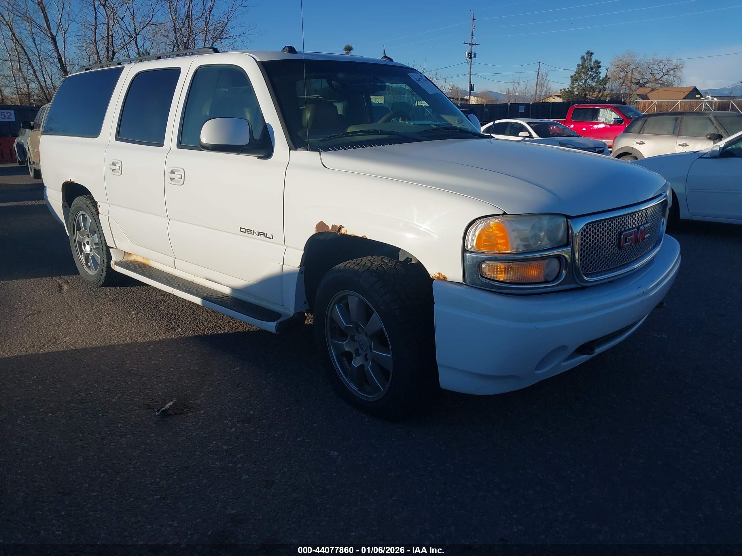 2005 GMC Yukon XL, VIN 1GKFK66U85J245099 — Hail